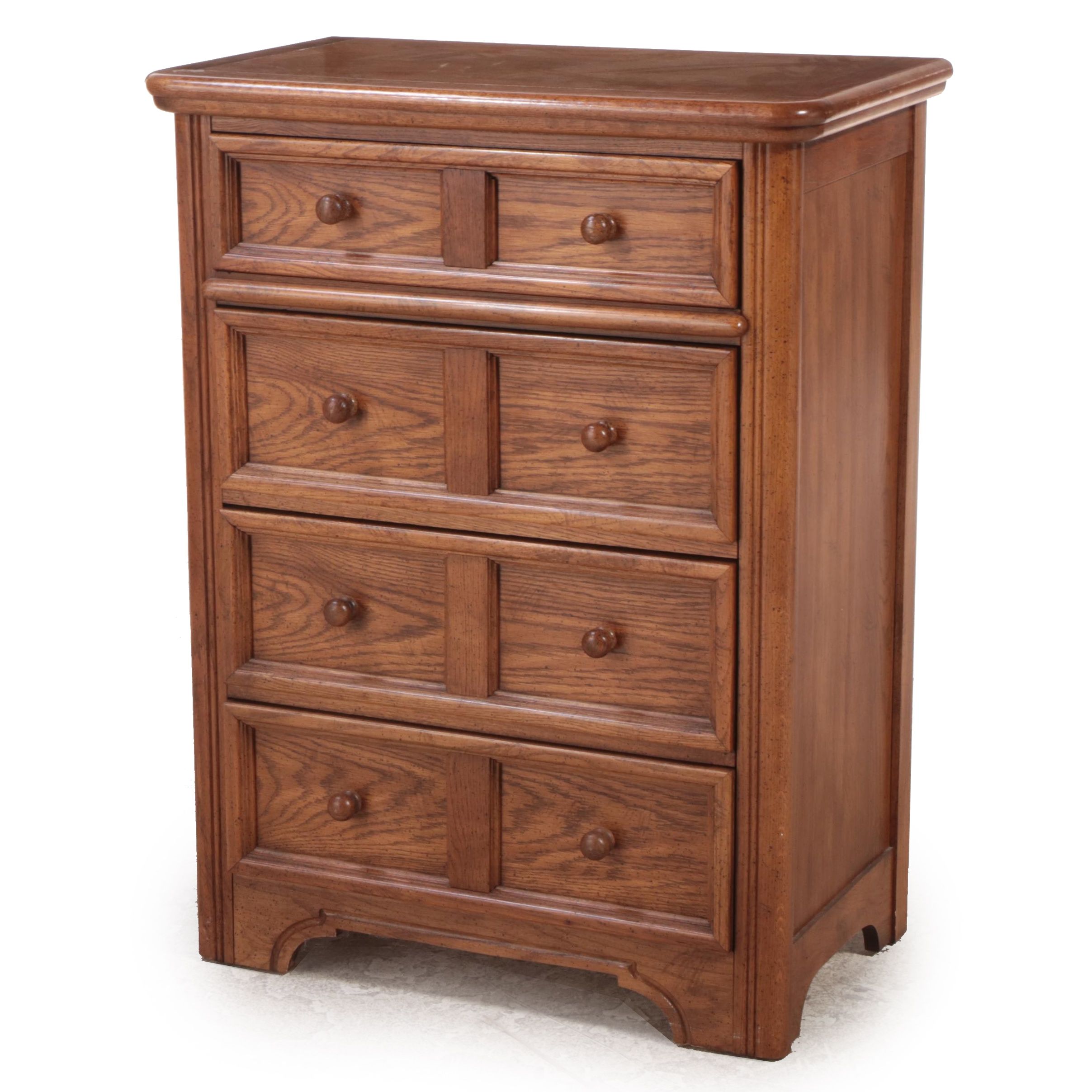 Dixie Furniture Oak Four-Drawer Chest, Late 20th Century