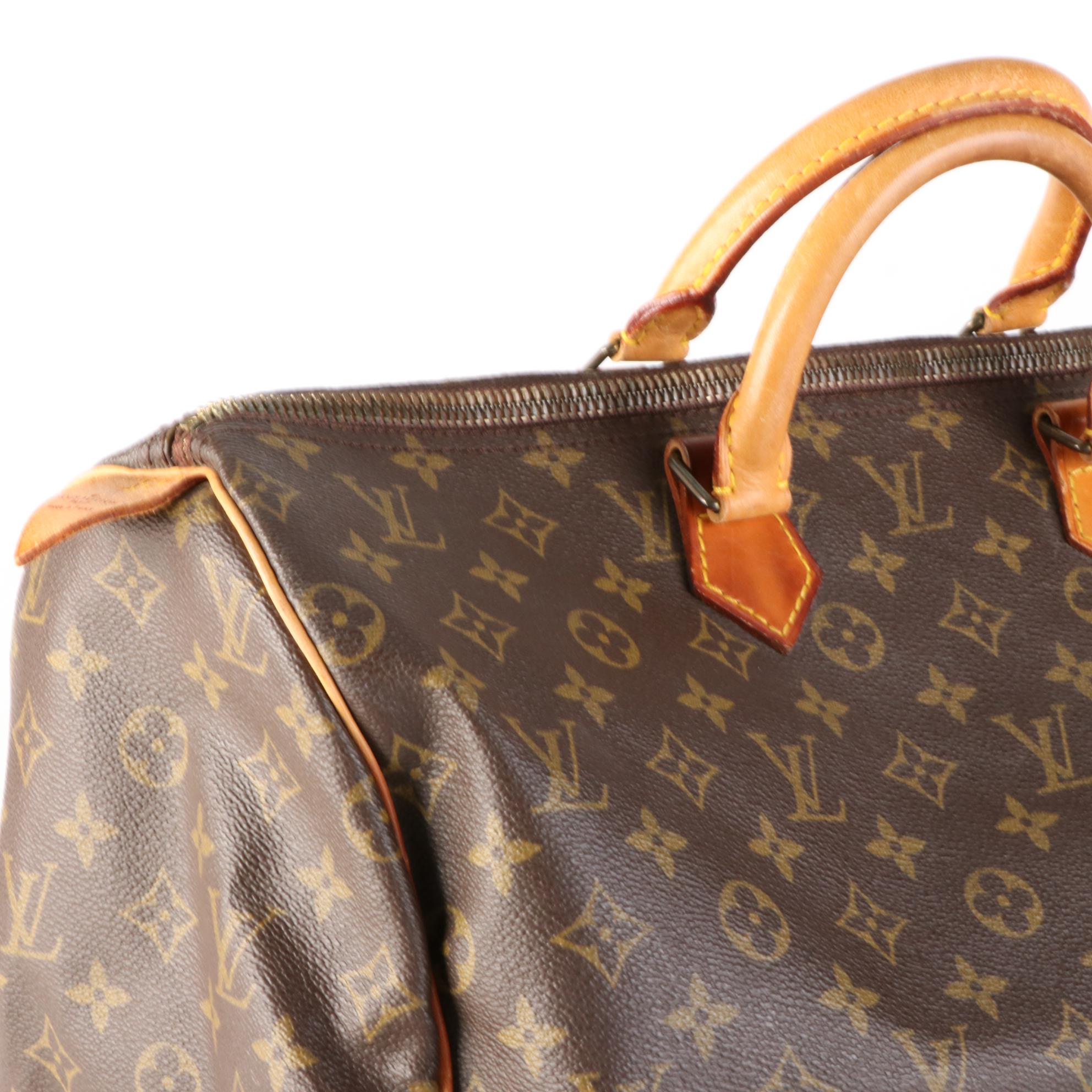 Louis Vuitton Speedy 40 in Monogram Canvas and Vachetta Leather