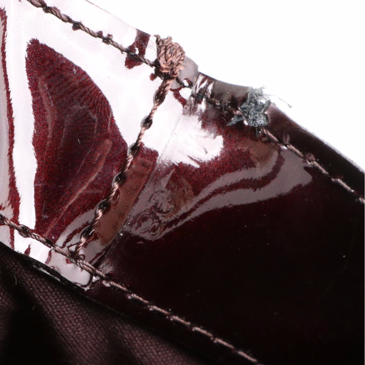 Louis Vuitton Wilshire Handbag in Amarante Monogram Vernis