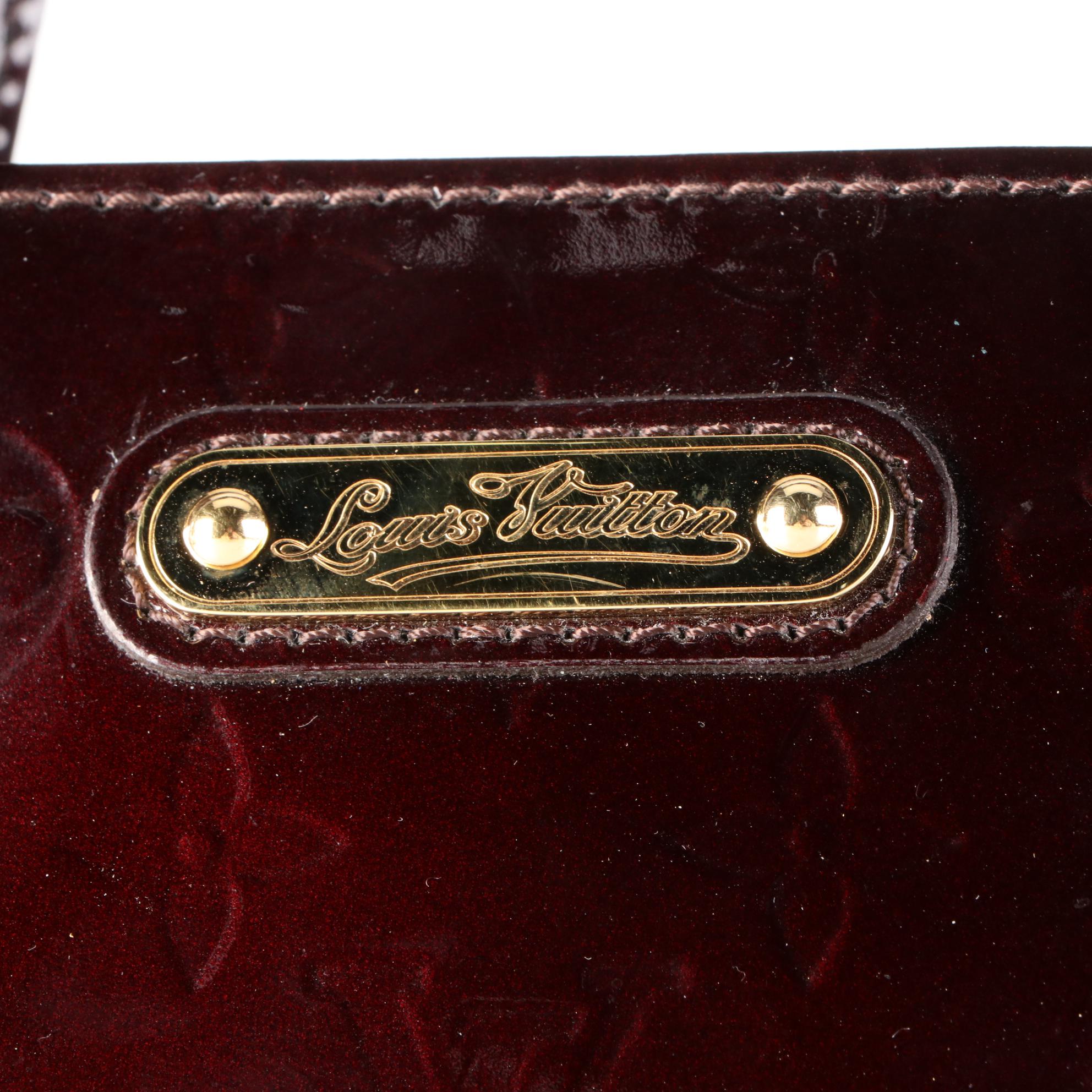 Louis Vuitton Wilshire Handbag in Amarante Monogram Vernis