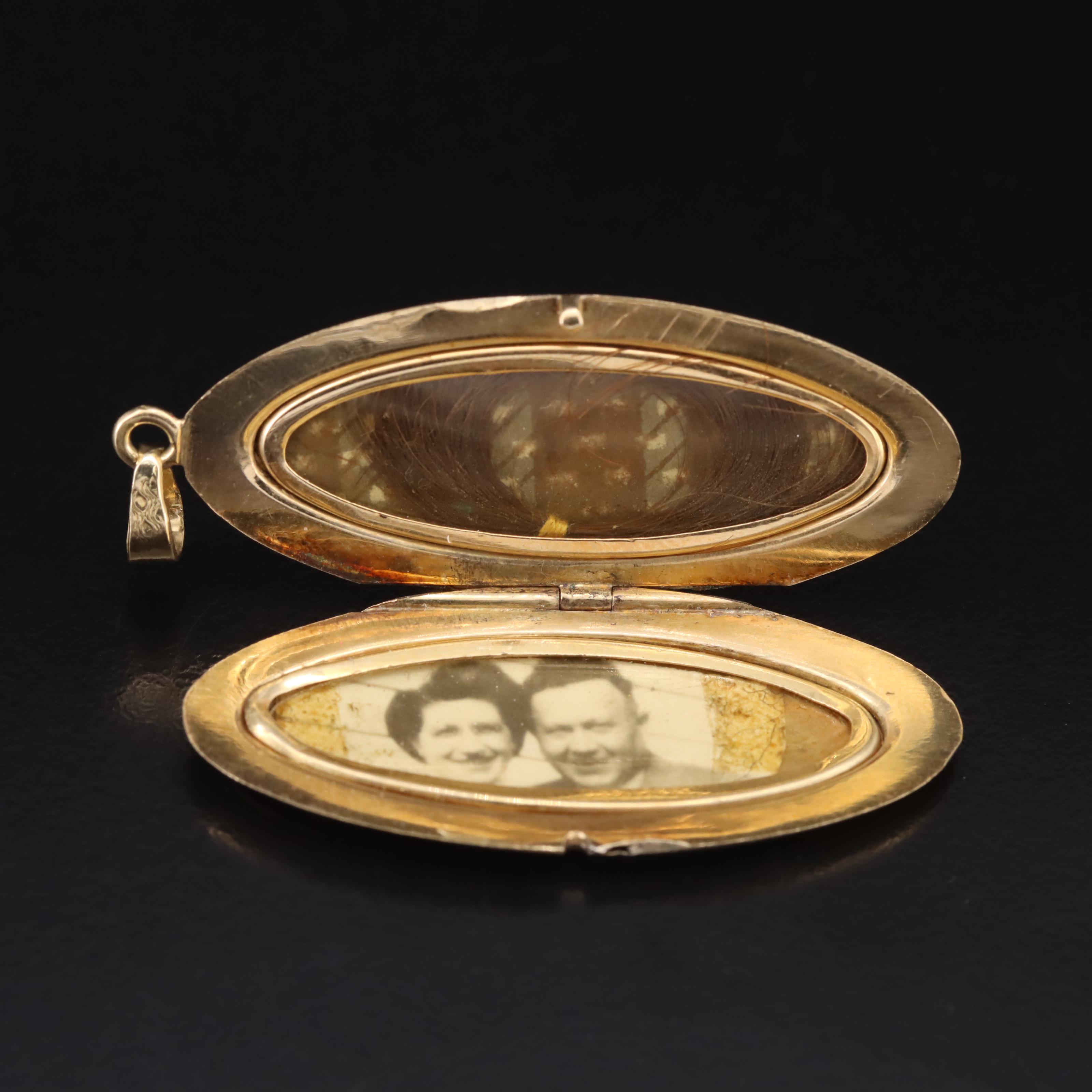 14K Art Nouveau Mourning Locket