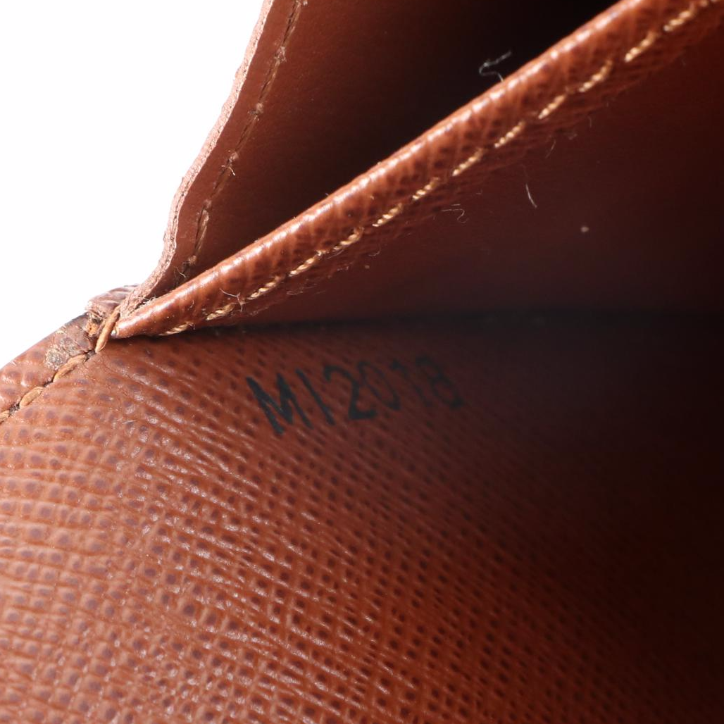 Louis Vuitton Sarah Wallet in Monogram Canvas