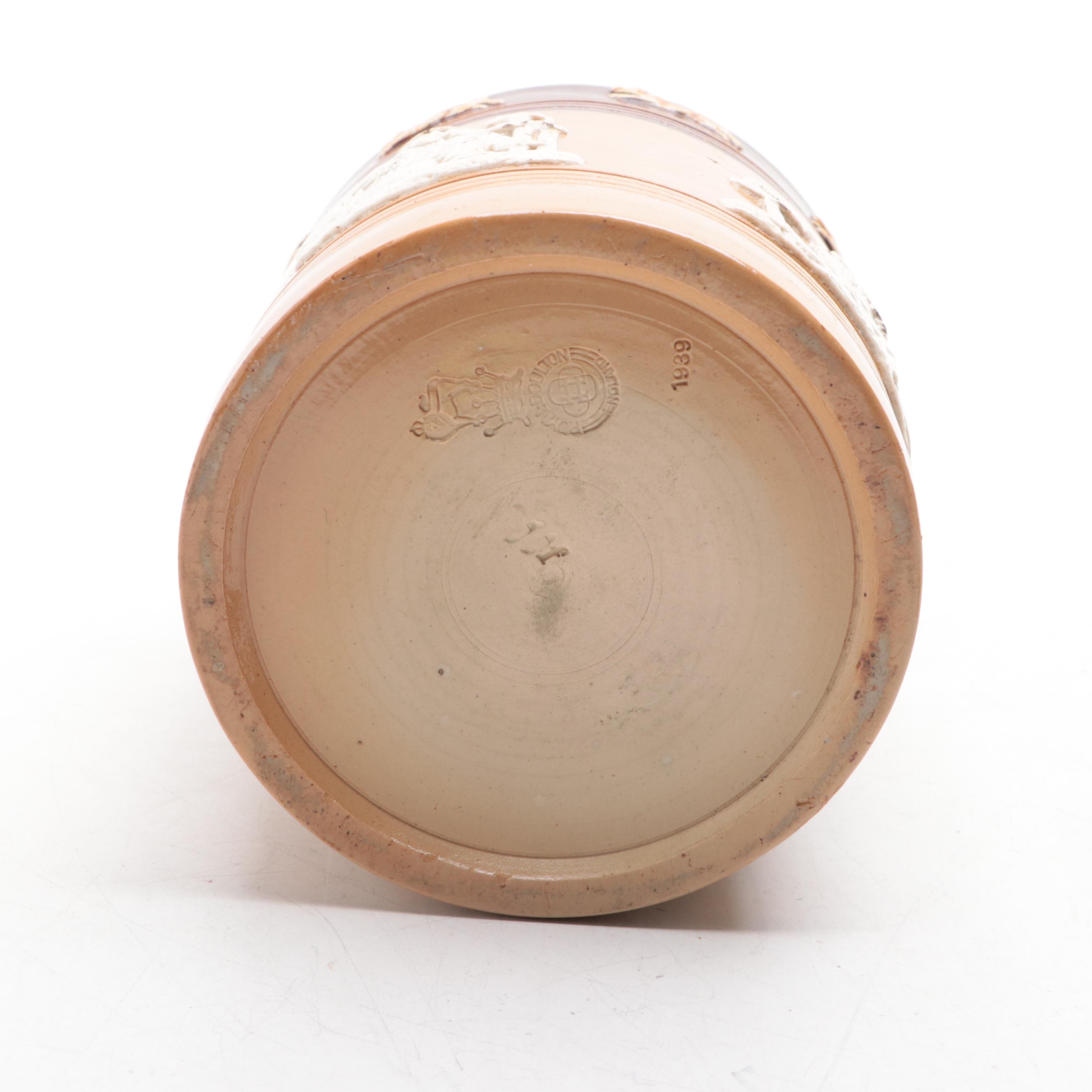 Royal Doulton English Stoneware Tobacco Jar, Early to Mid-20th Century