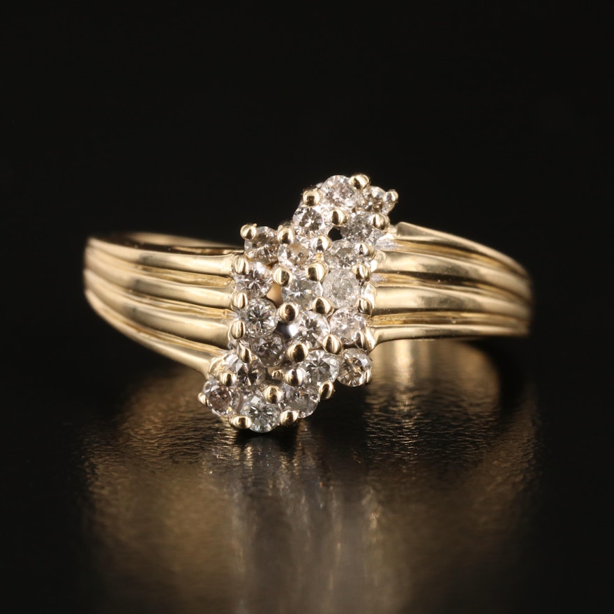 14K 0.33 CTW Diamond Cluster Ring