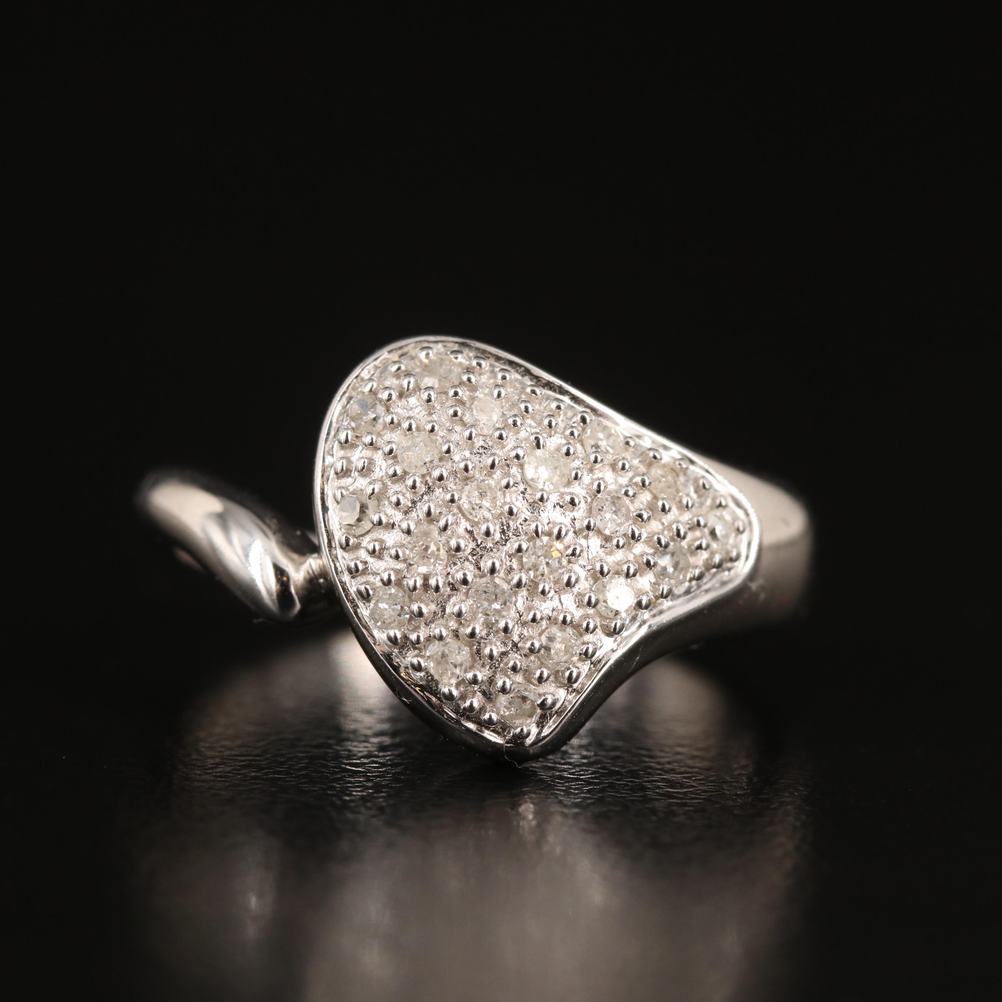 10K 0.20 CTW Pavé Diamond Ring