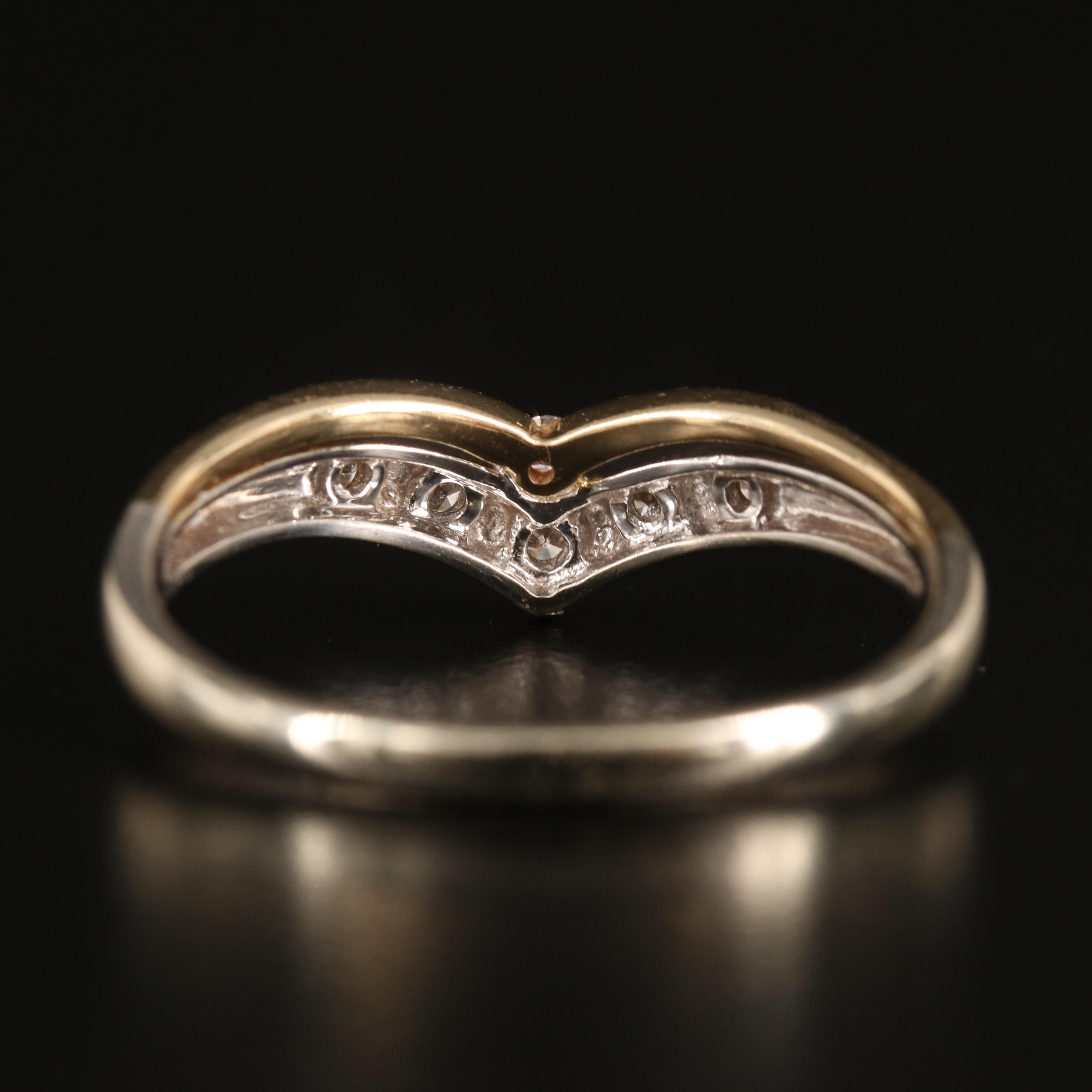 14K 0.12 CTW Diamond Chevron Ring