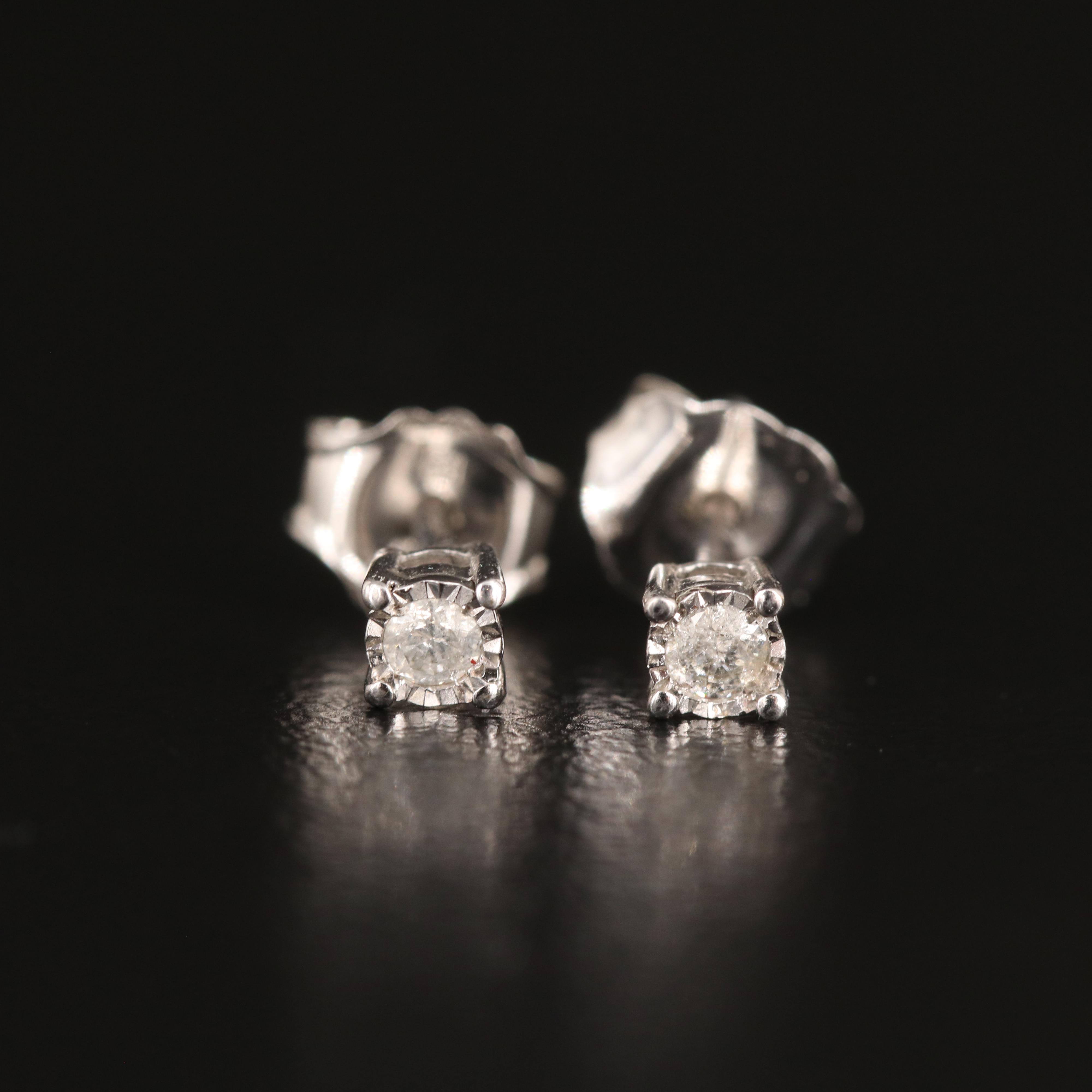 10K 0.06 CTW Diamond Stud Earrings