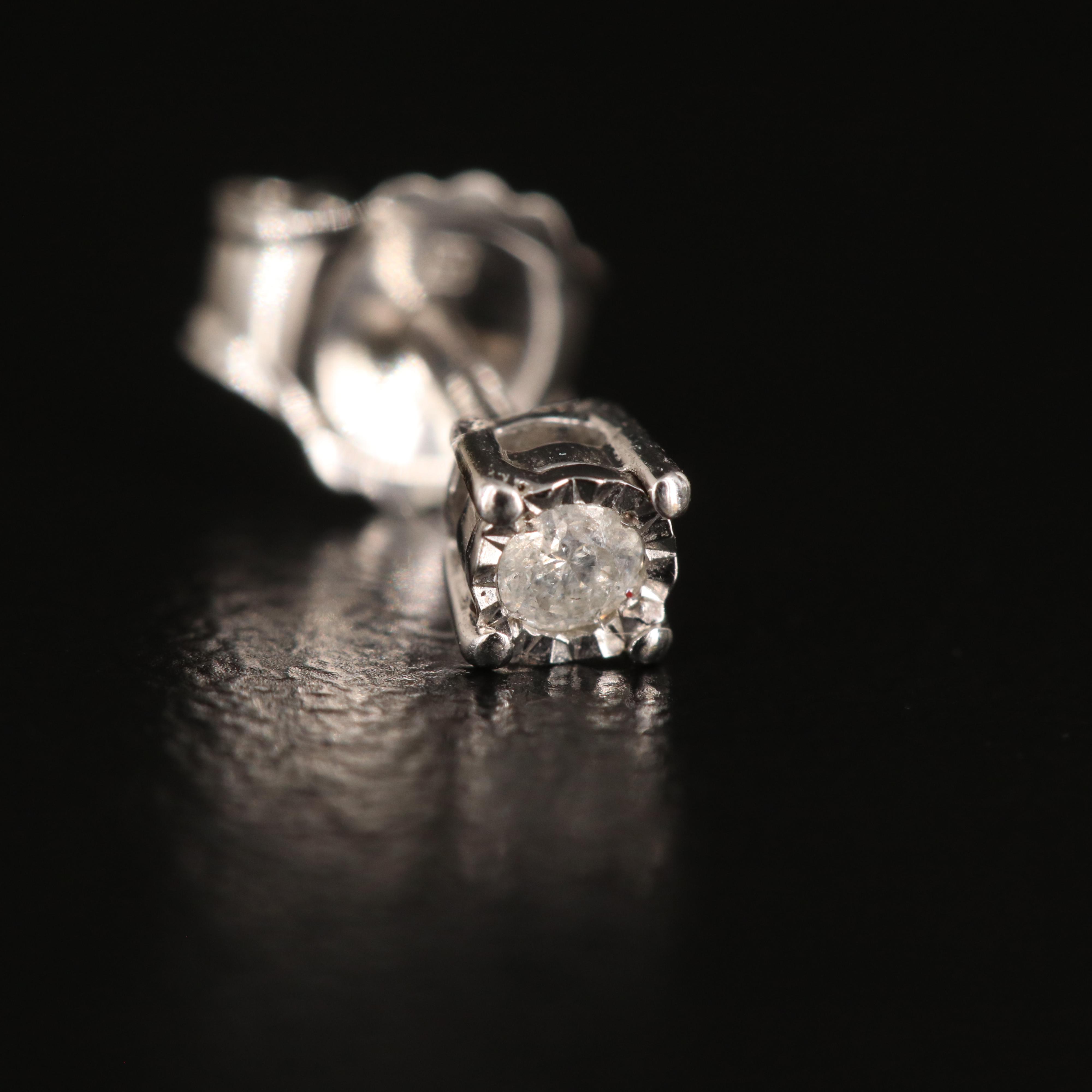 10K 0.06 CTW Diamond Stud Earrings