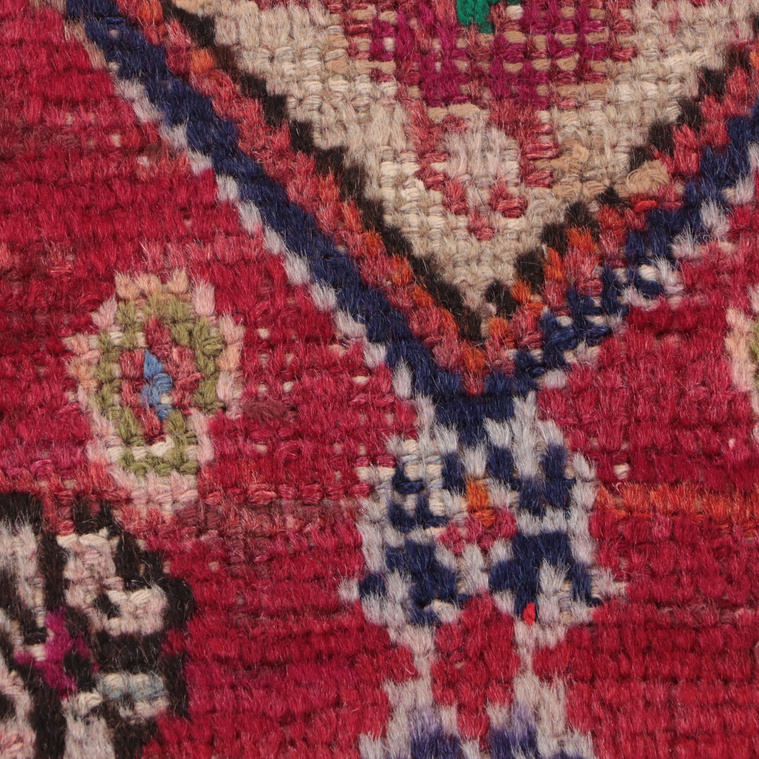 2'3 x 4'8 Hand-Knotted Persian Village Accent Rug