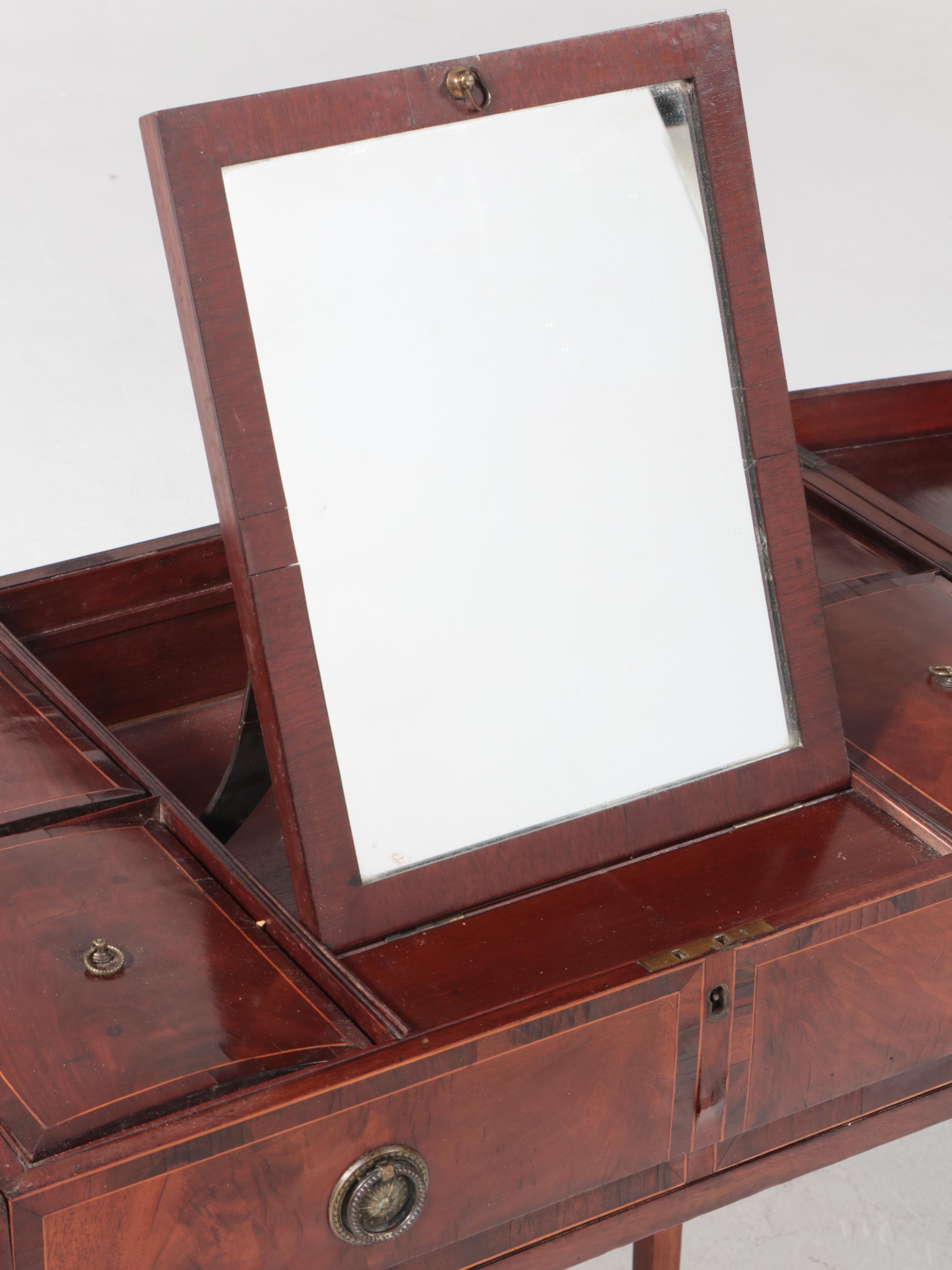 George III Mahogany and Crossbanded Enclosed Dressing Table, circa 1800