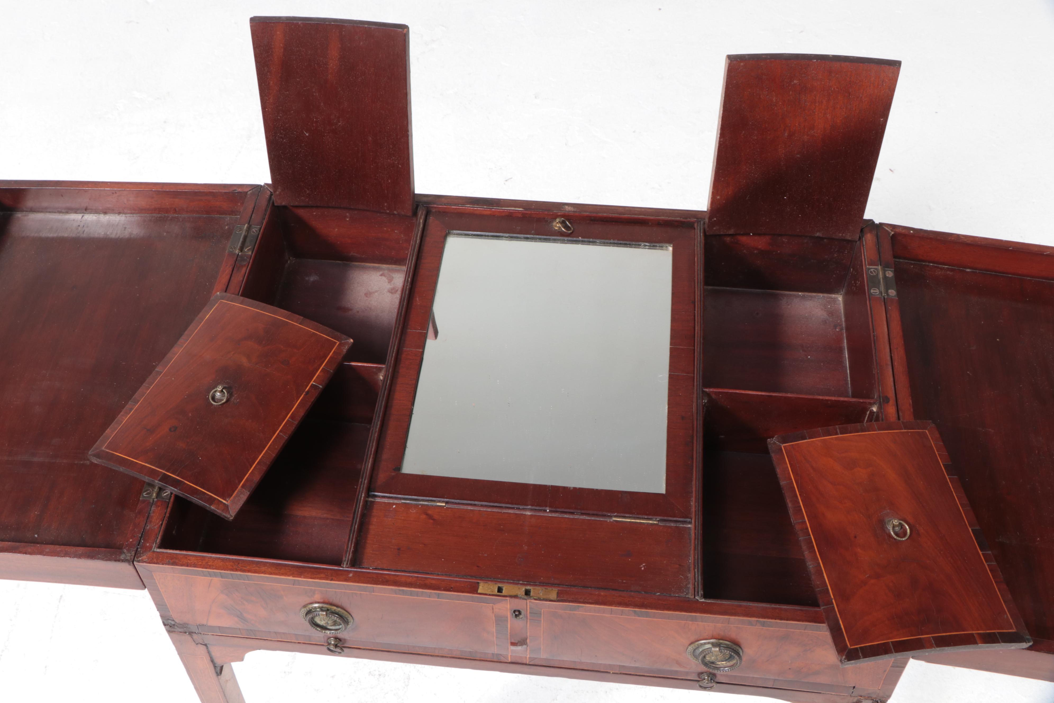 George III Mahogany and Crossbanded Enclosed Dressing Table, circa 1800