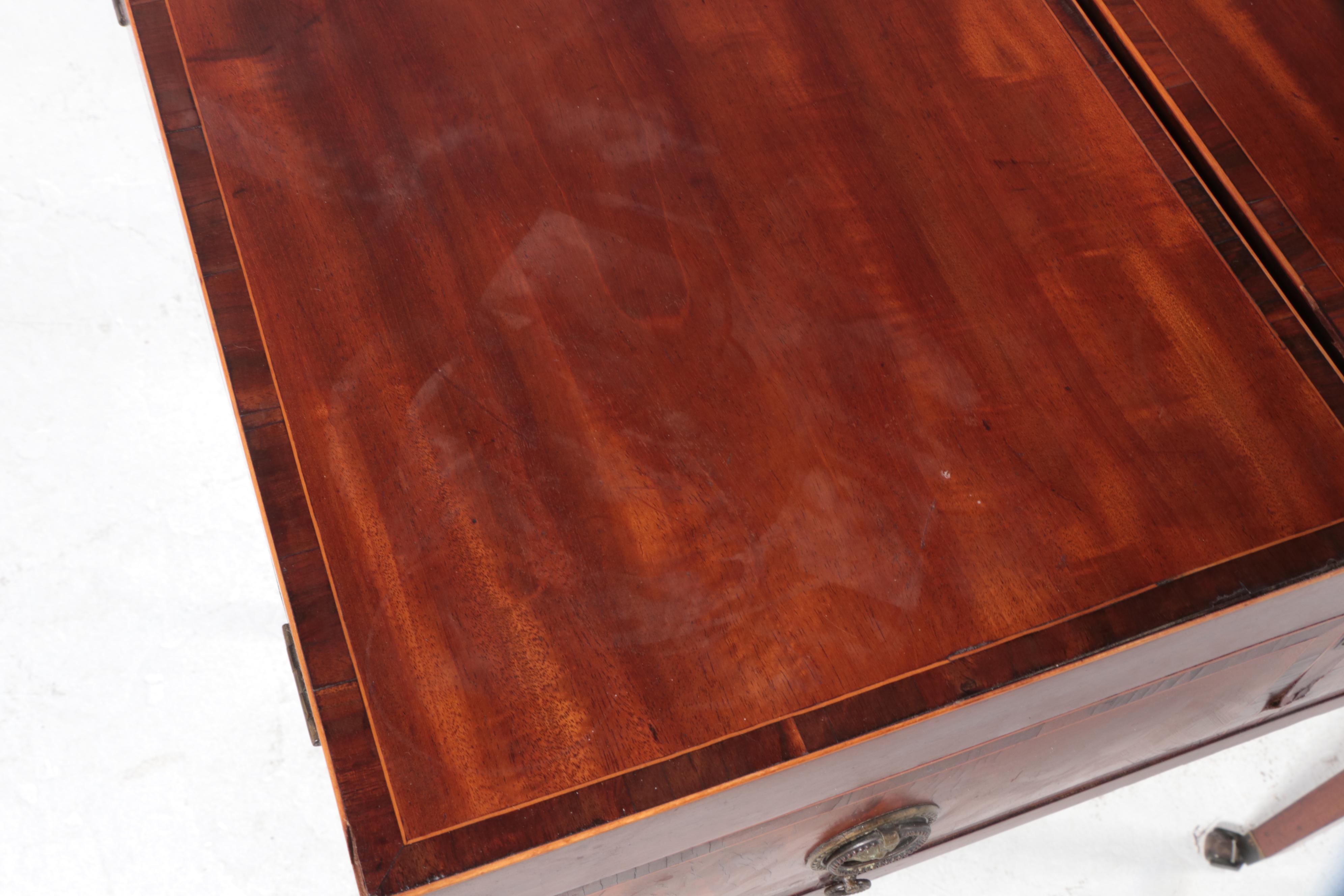 George III Mahogany and Crossbanded Enclosed Dressing Table, circa 1800