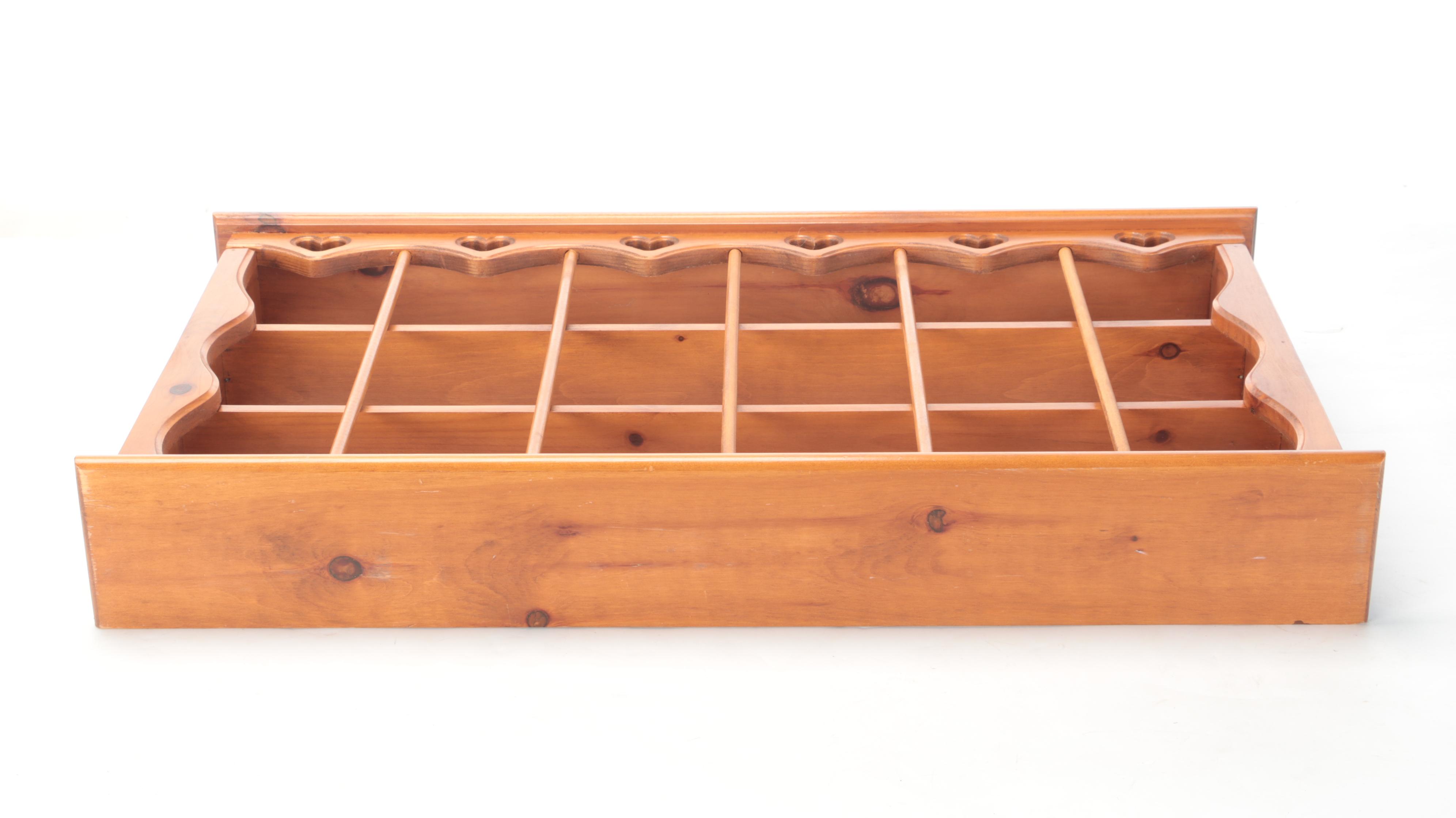 Wooden Heart Themed Wall Hanging Plate Rack and Peg Rack