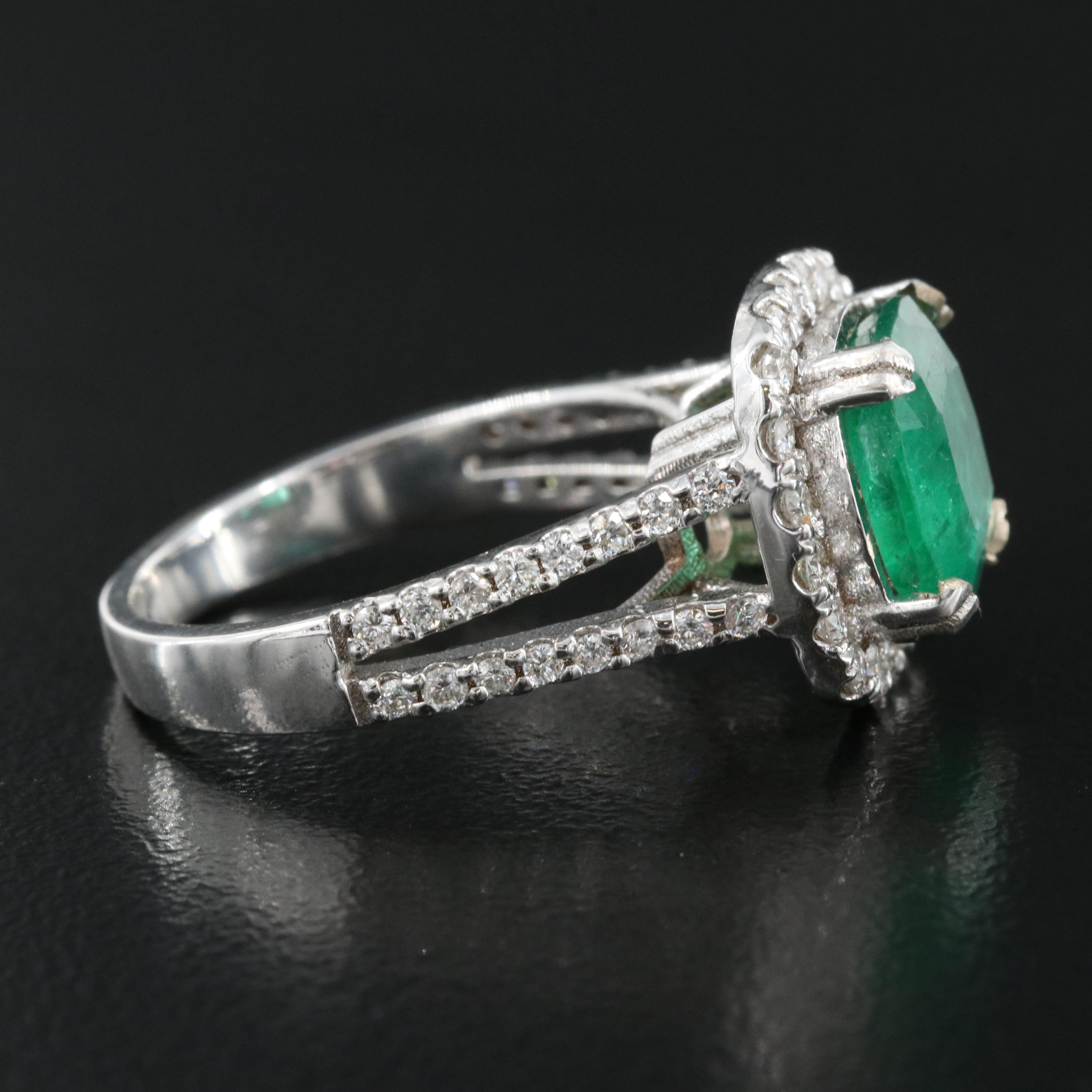 18K 2.93 CT Emerald and Diamond Halo Ring