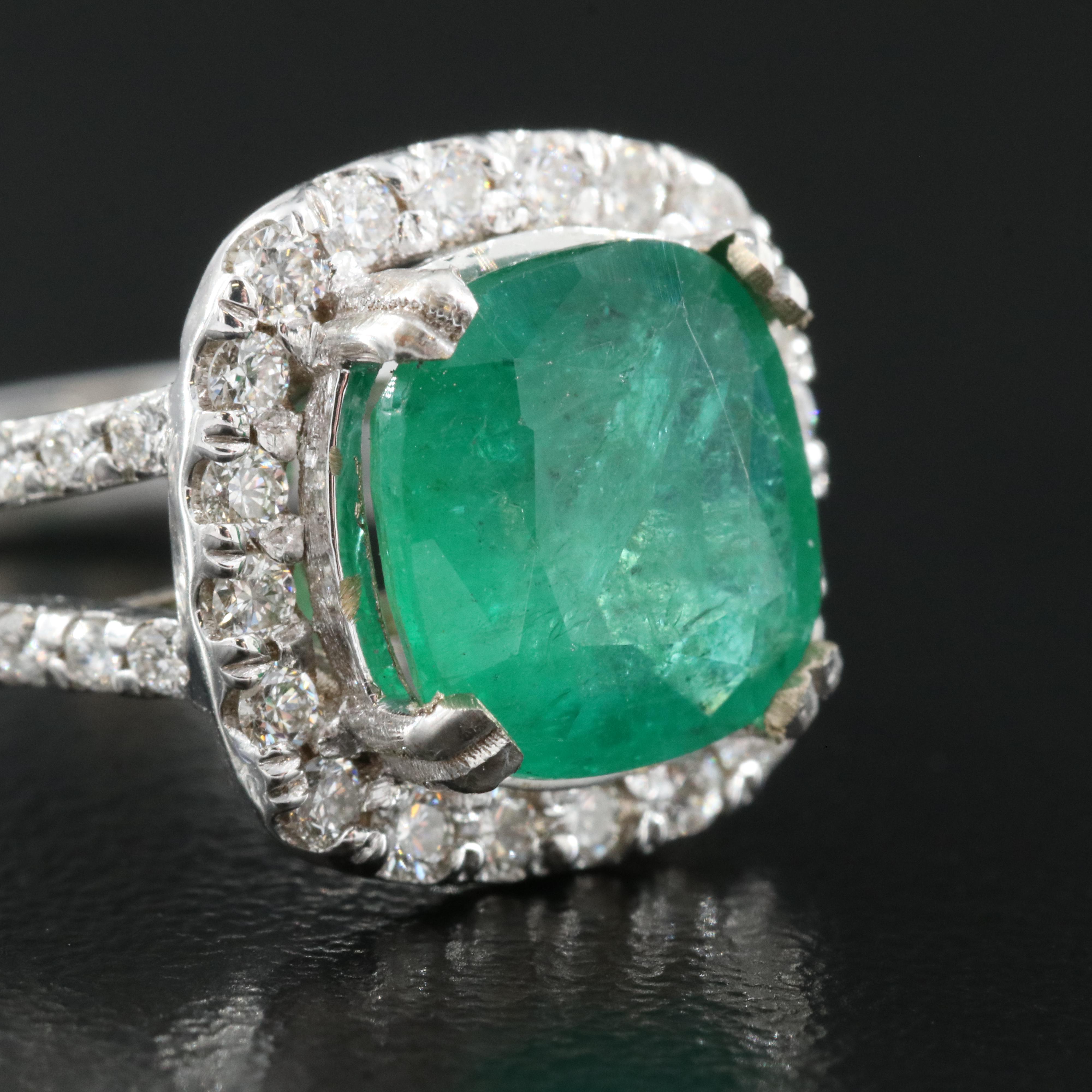 18K 2.93 CT Emerald and Diamond Halo Ring