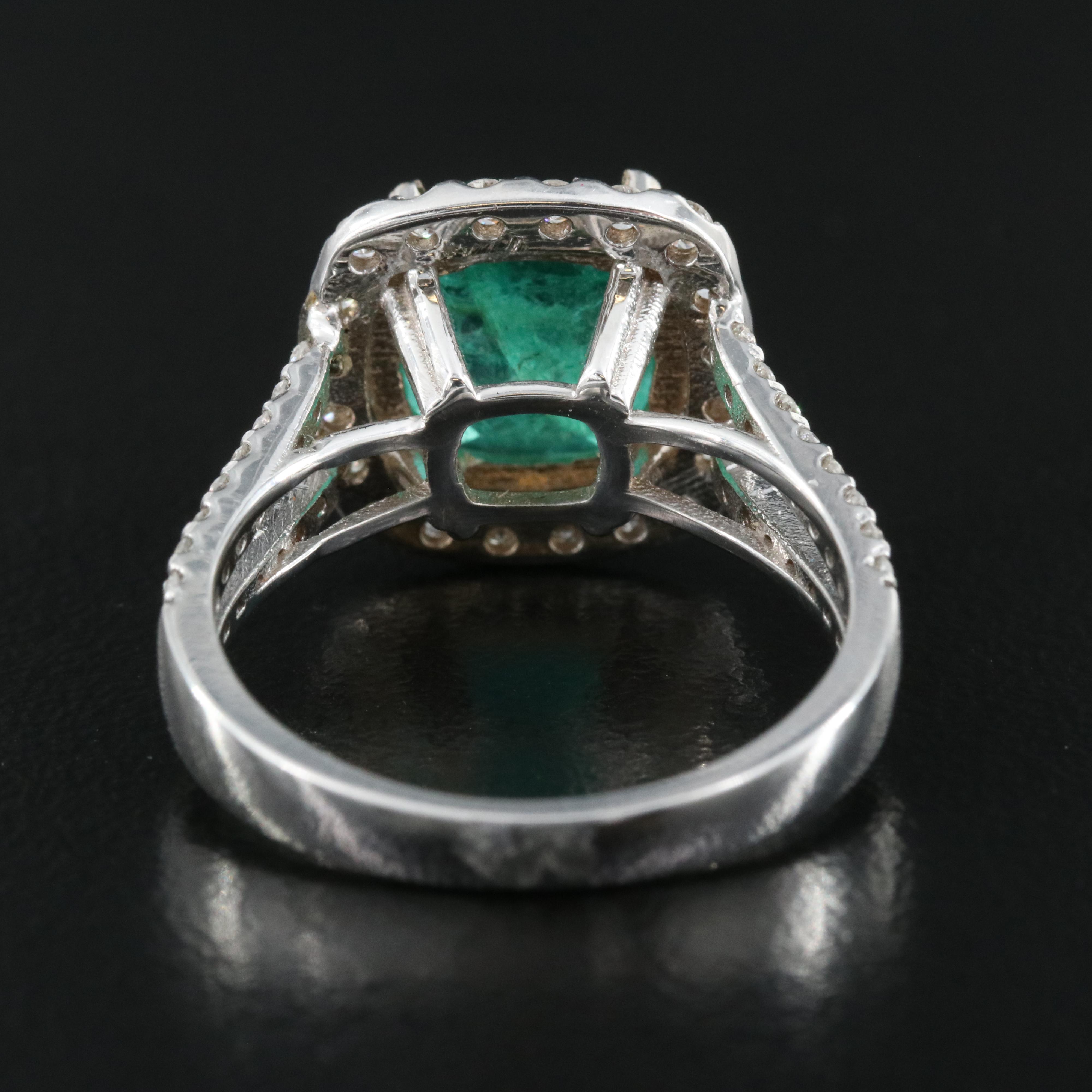 18K 2.93 CT Emerald and Diamond Halo Ring