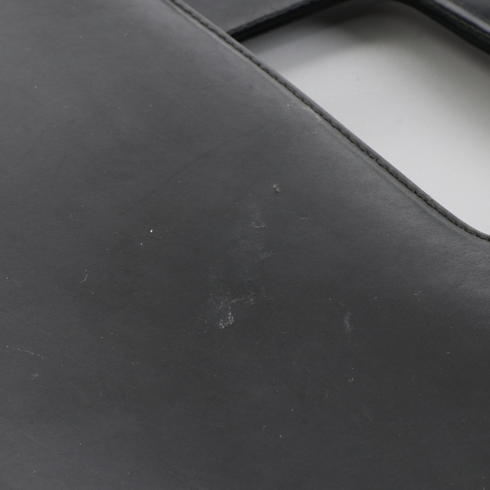 Salvatore Ferragamo Medium Wanda Tote in Smooth Black Leather