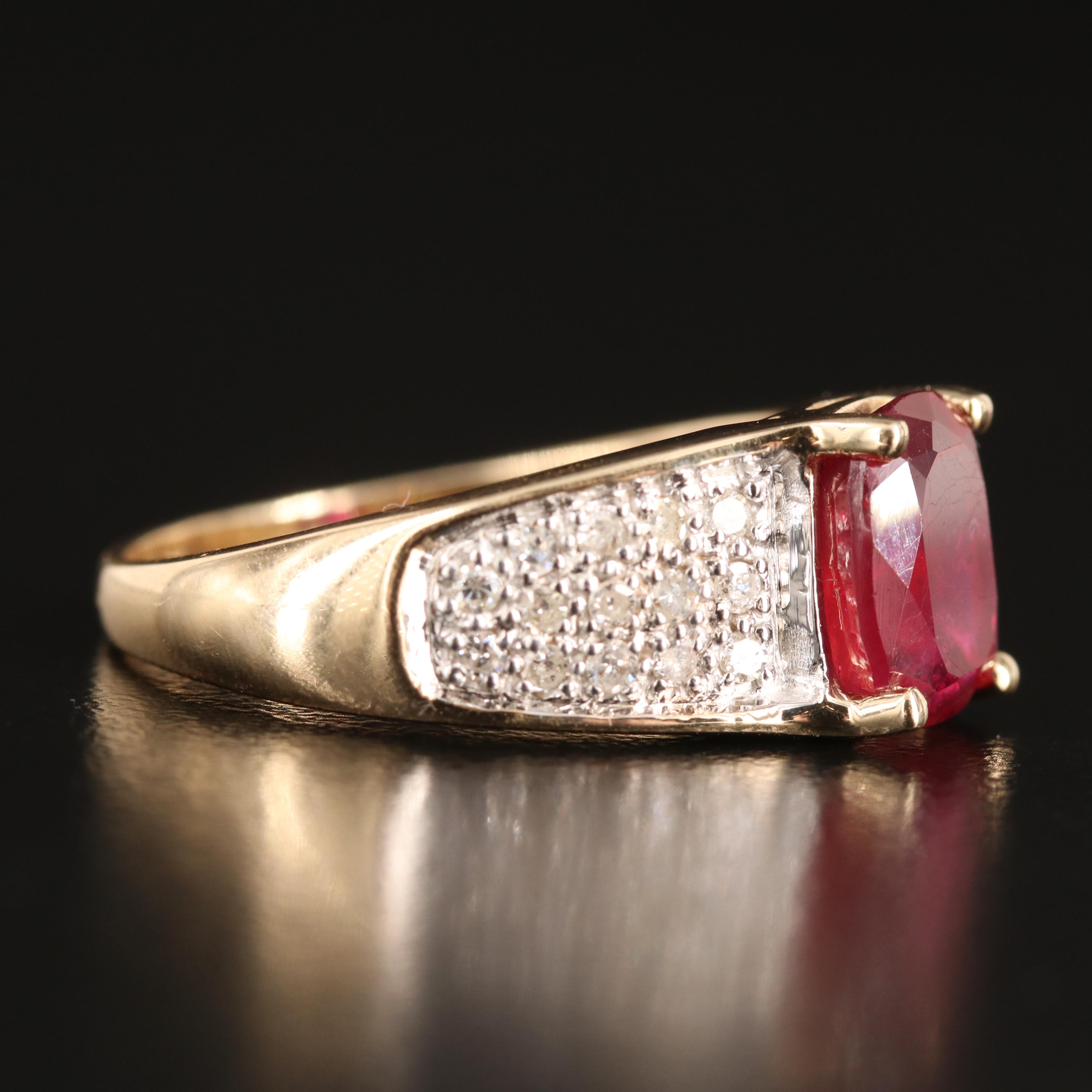 10K Corundum and Pavé Diamond Ring