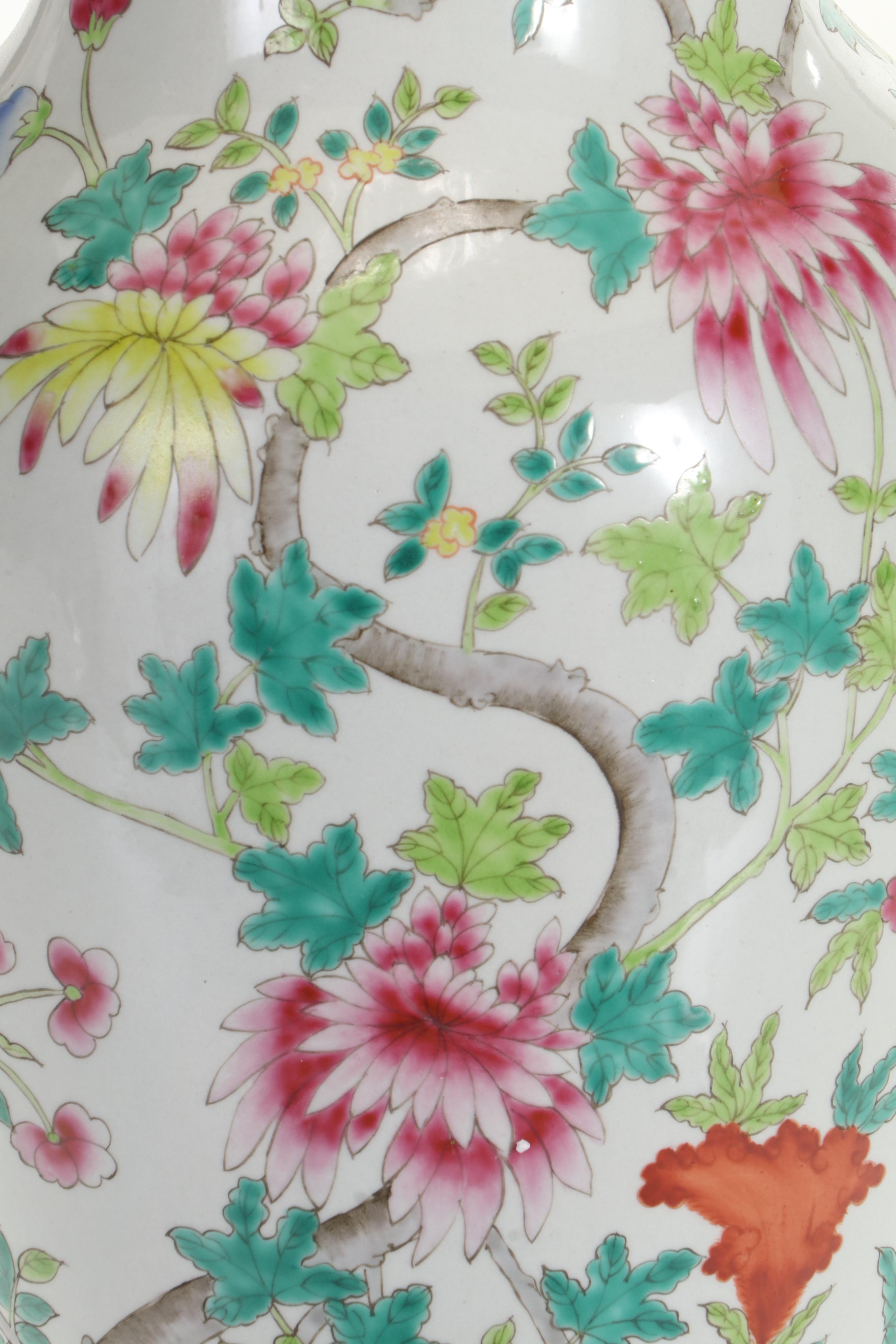 Chinese Famille Rose Enameled Porcelain Vase Table Lamp