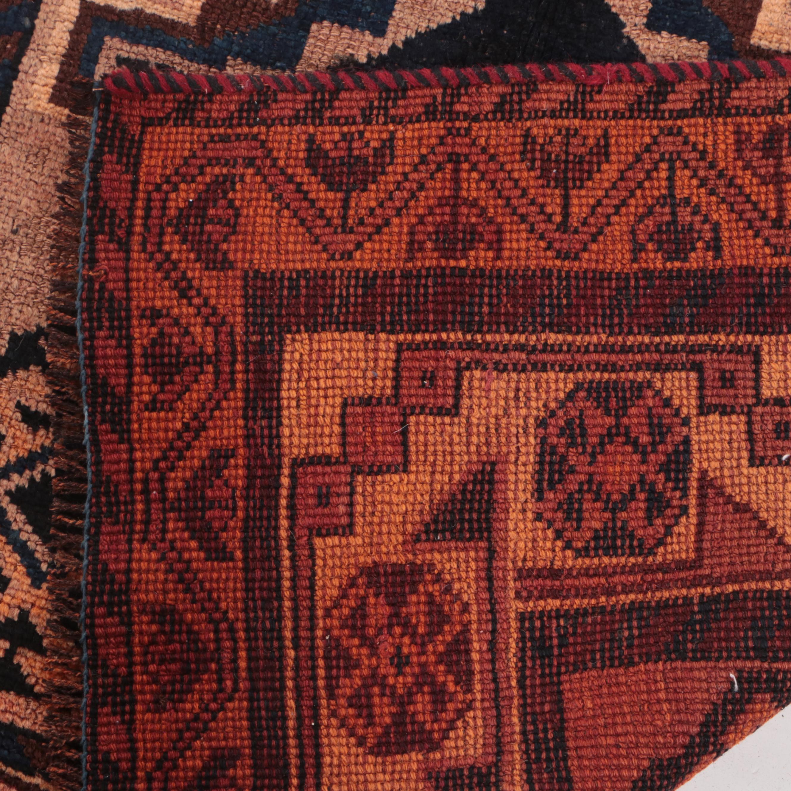 4' x 7'2 Hand-Knotted Persian Shiraz Area Rug