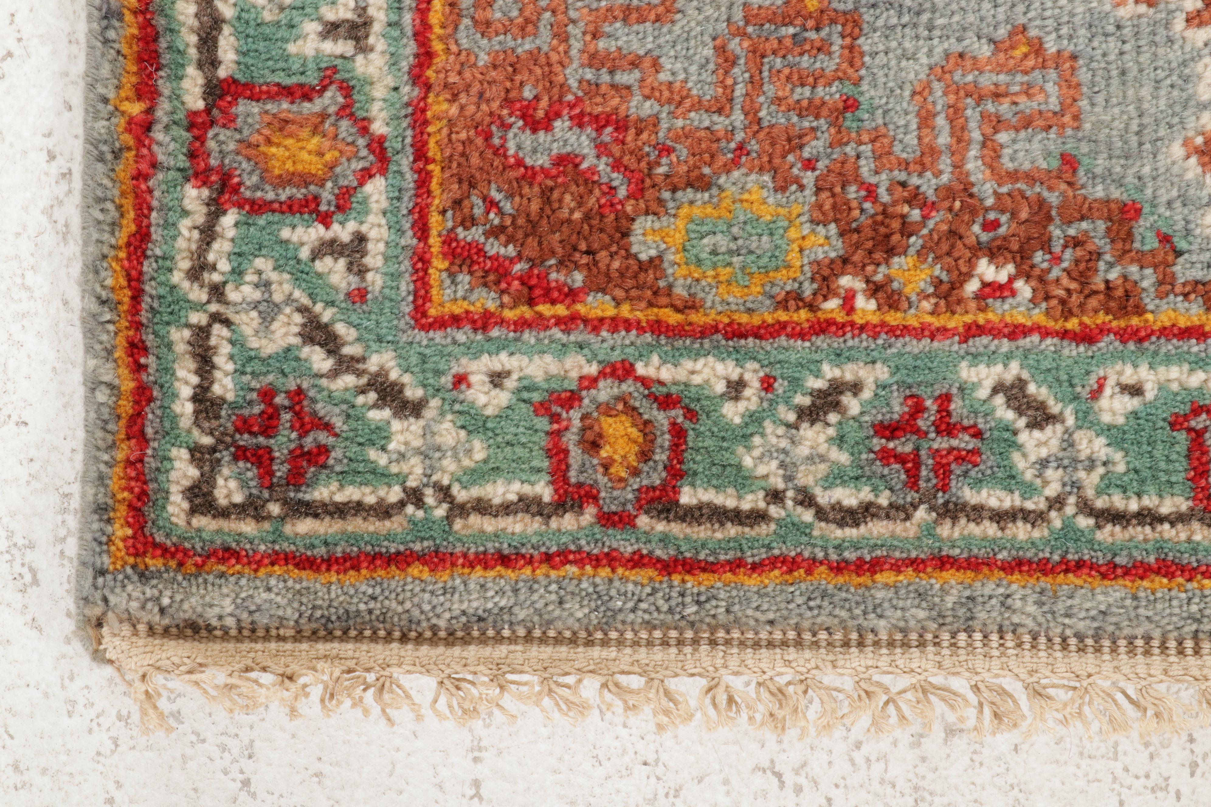 2'5 x 8'1 Hand-Knotted Indo-Persian Viss Carpet Runner