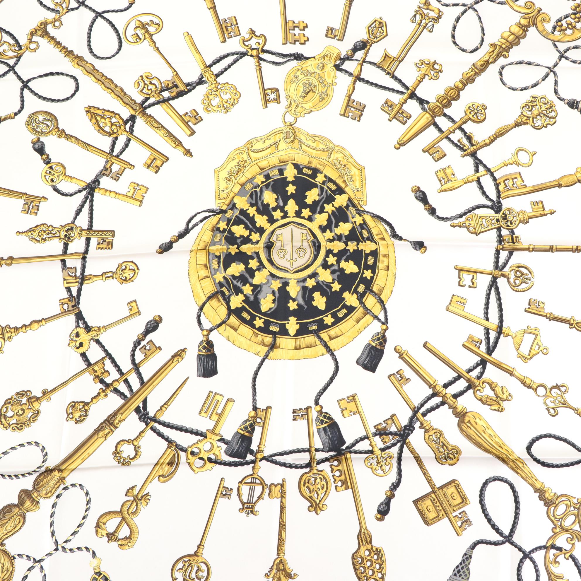 Hermès ''Les Cles'' Scarf 90 in Silk Twill