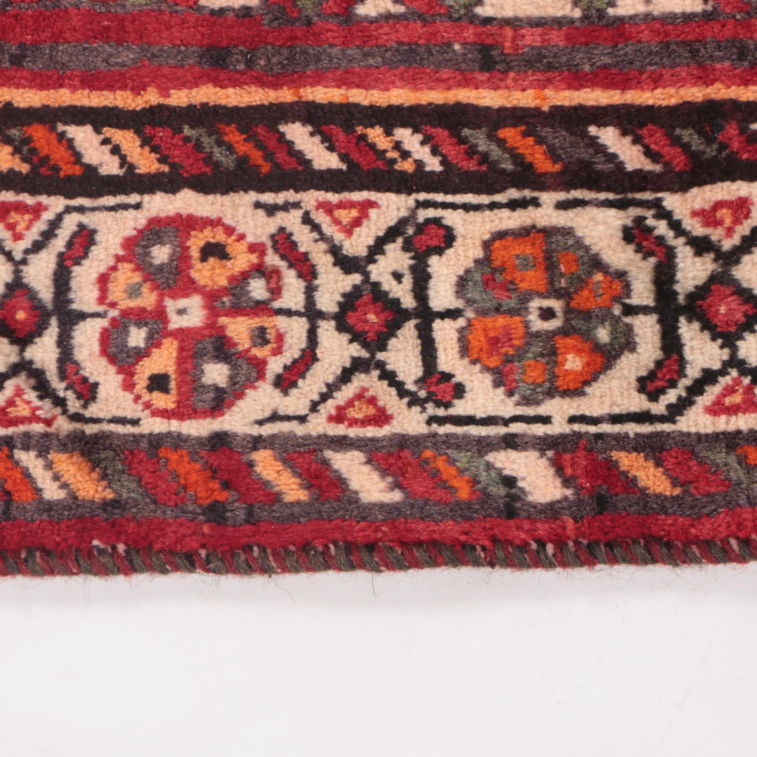 5'2 x 8'1 Hand-Knotted Persian Qashqai Area Rug