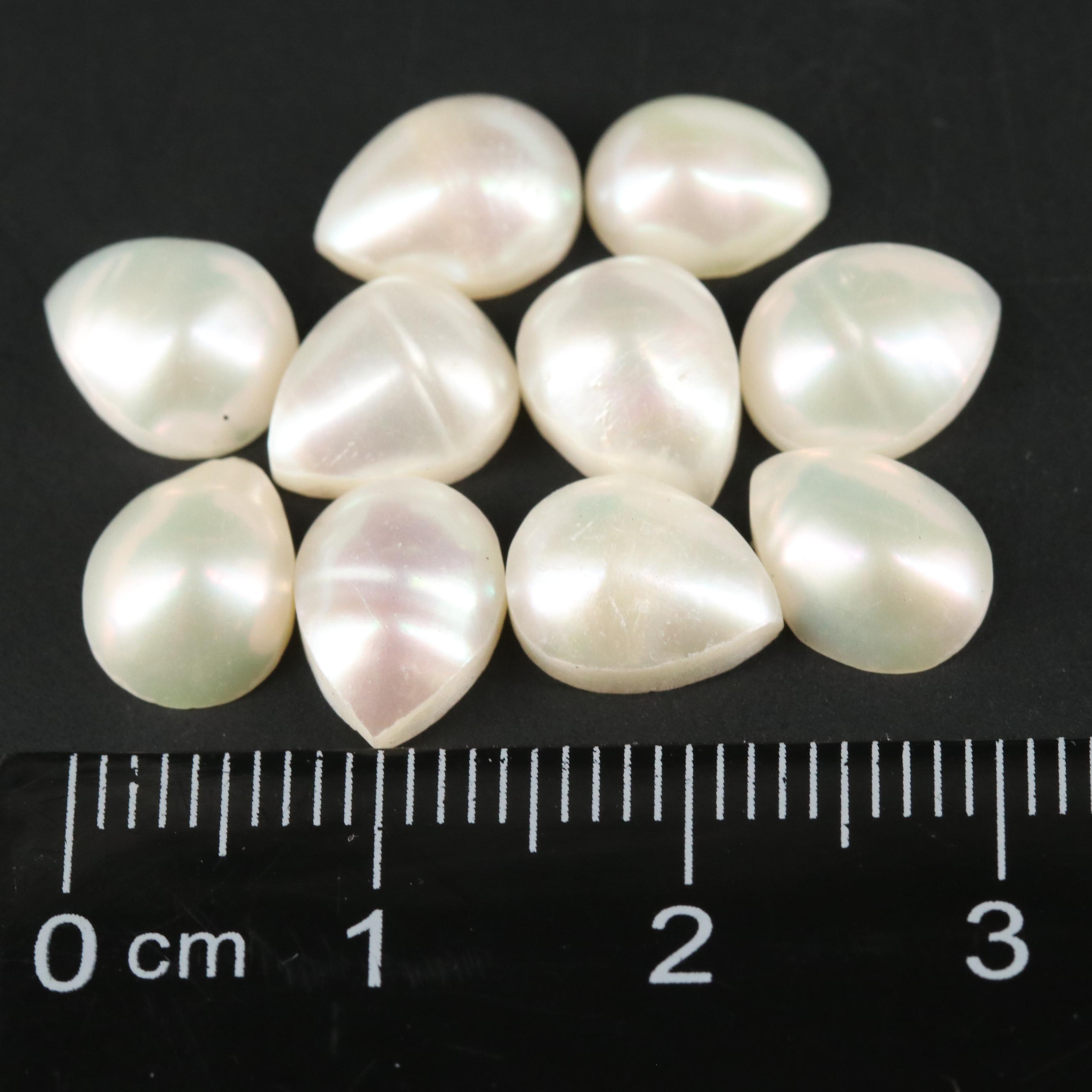 Loose 15.98 CTW Pearls