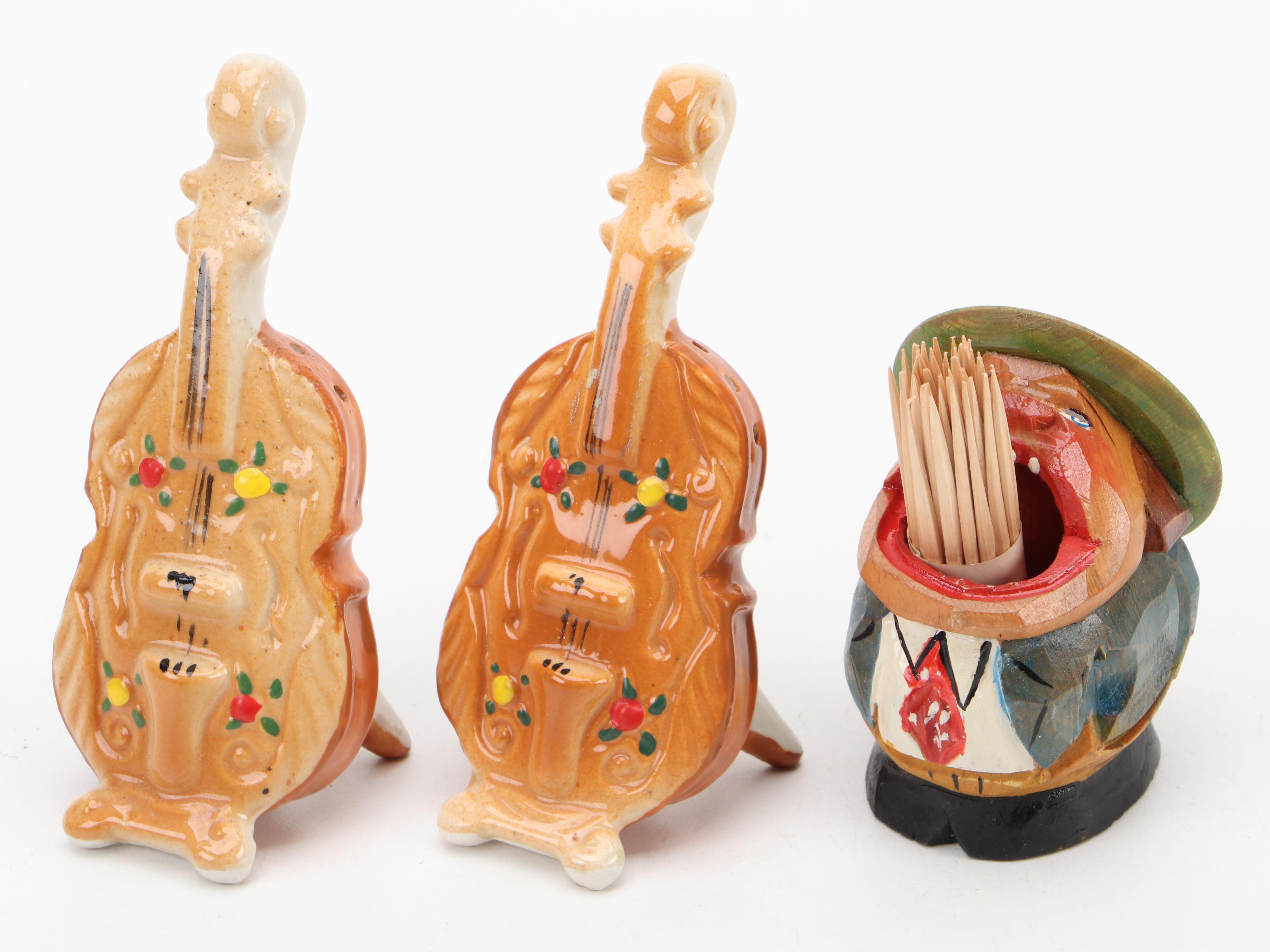 Souvenir and Novelty Salt and Pepper Shaker Collection