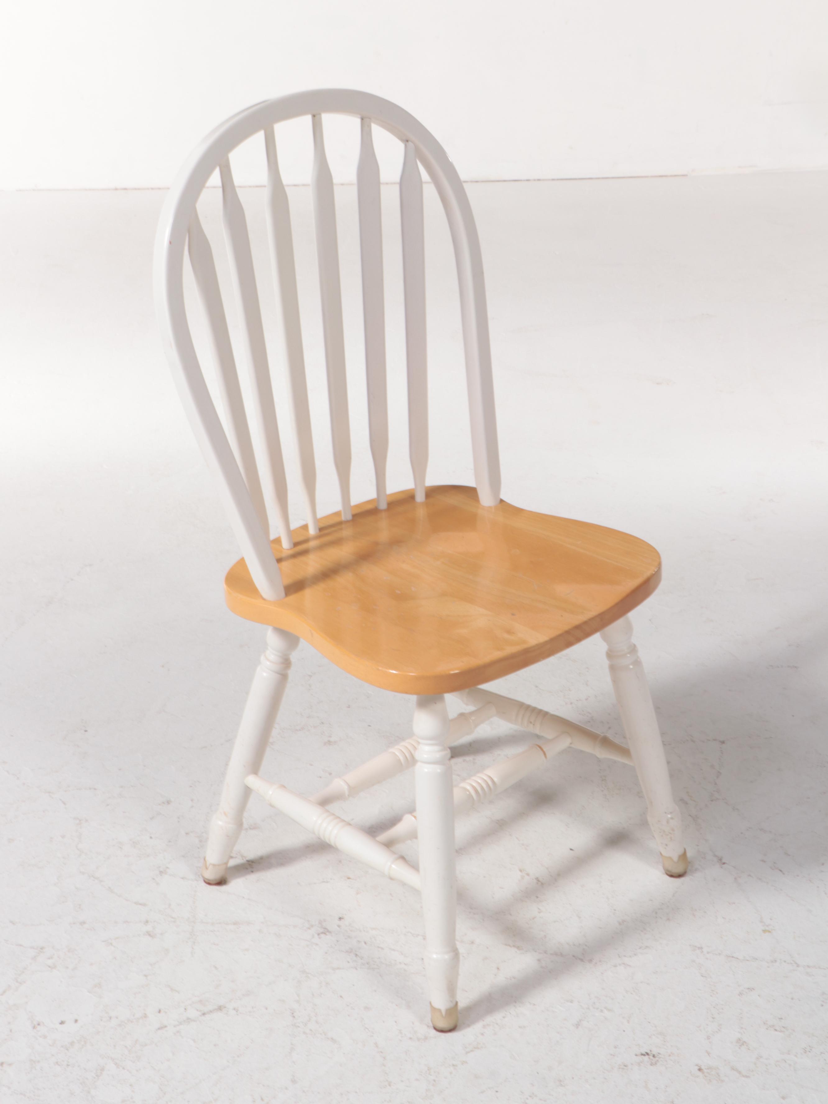 Six-Piece Colonial Style Hardwood and Parcel-Painted Dining Set