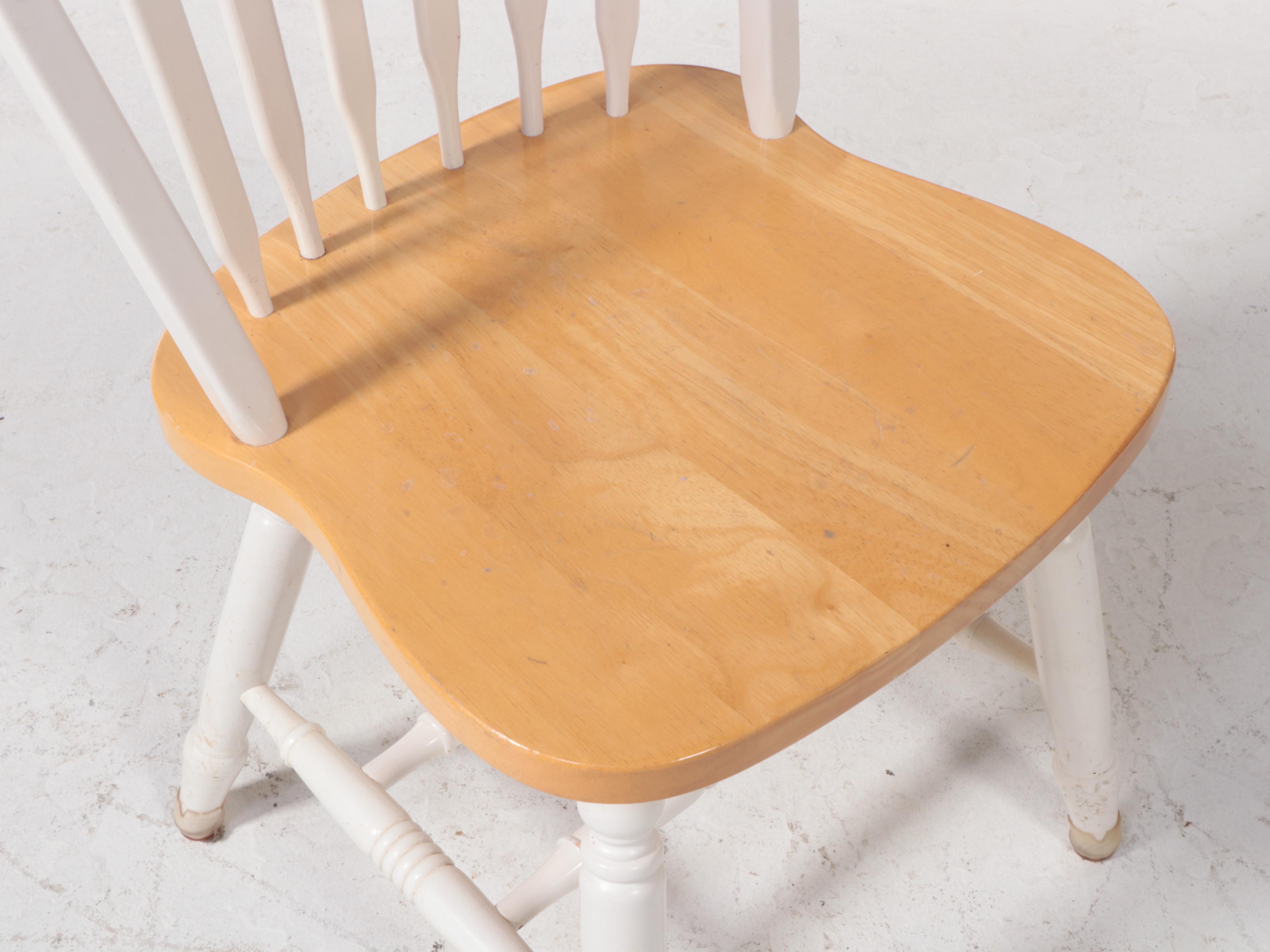 Six-Piece Colonial Style Hardwood and Parcel-Painted Dining Set