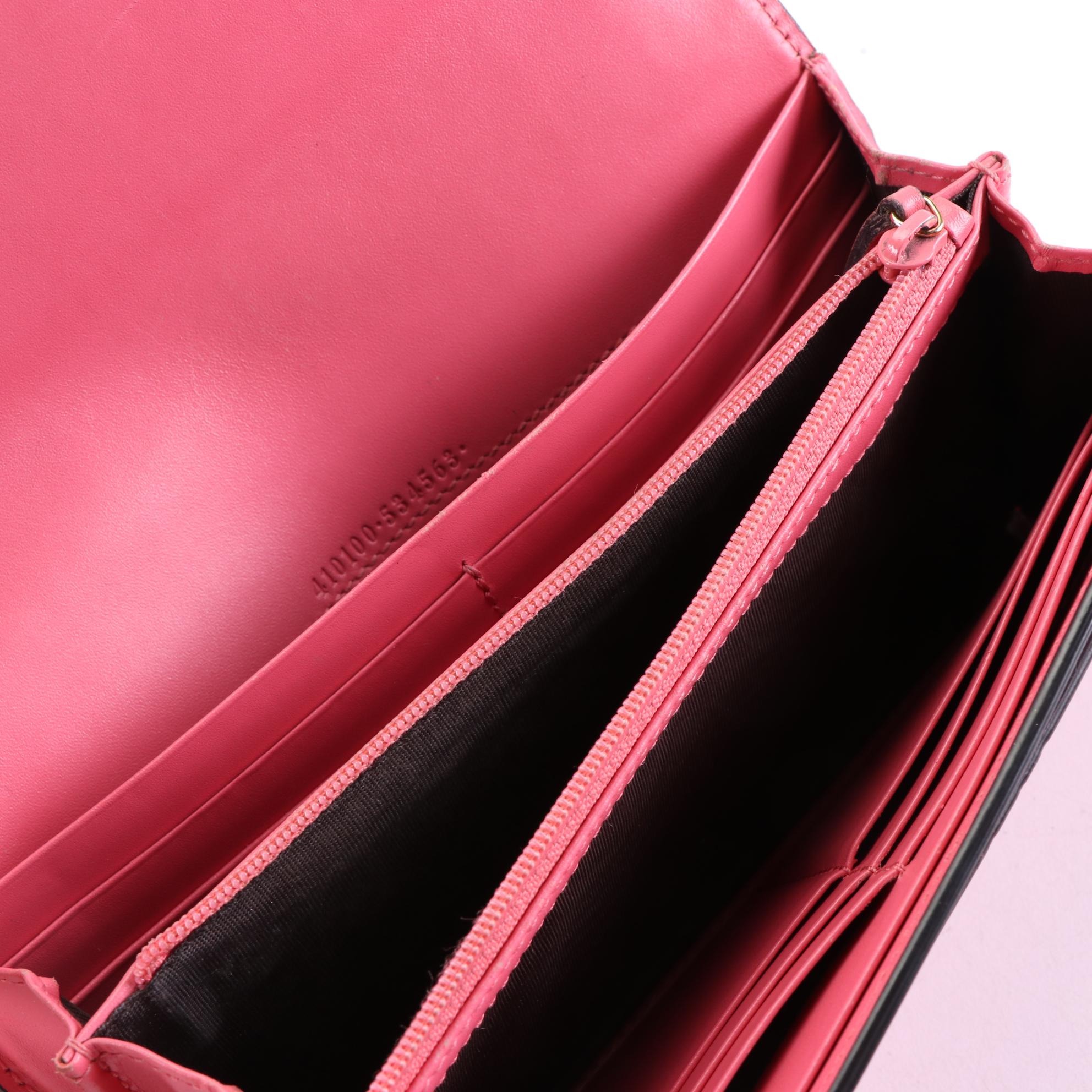 Gucci Continental Wallet in Pink Guccissima Leather