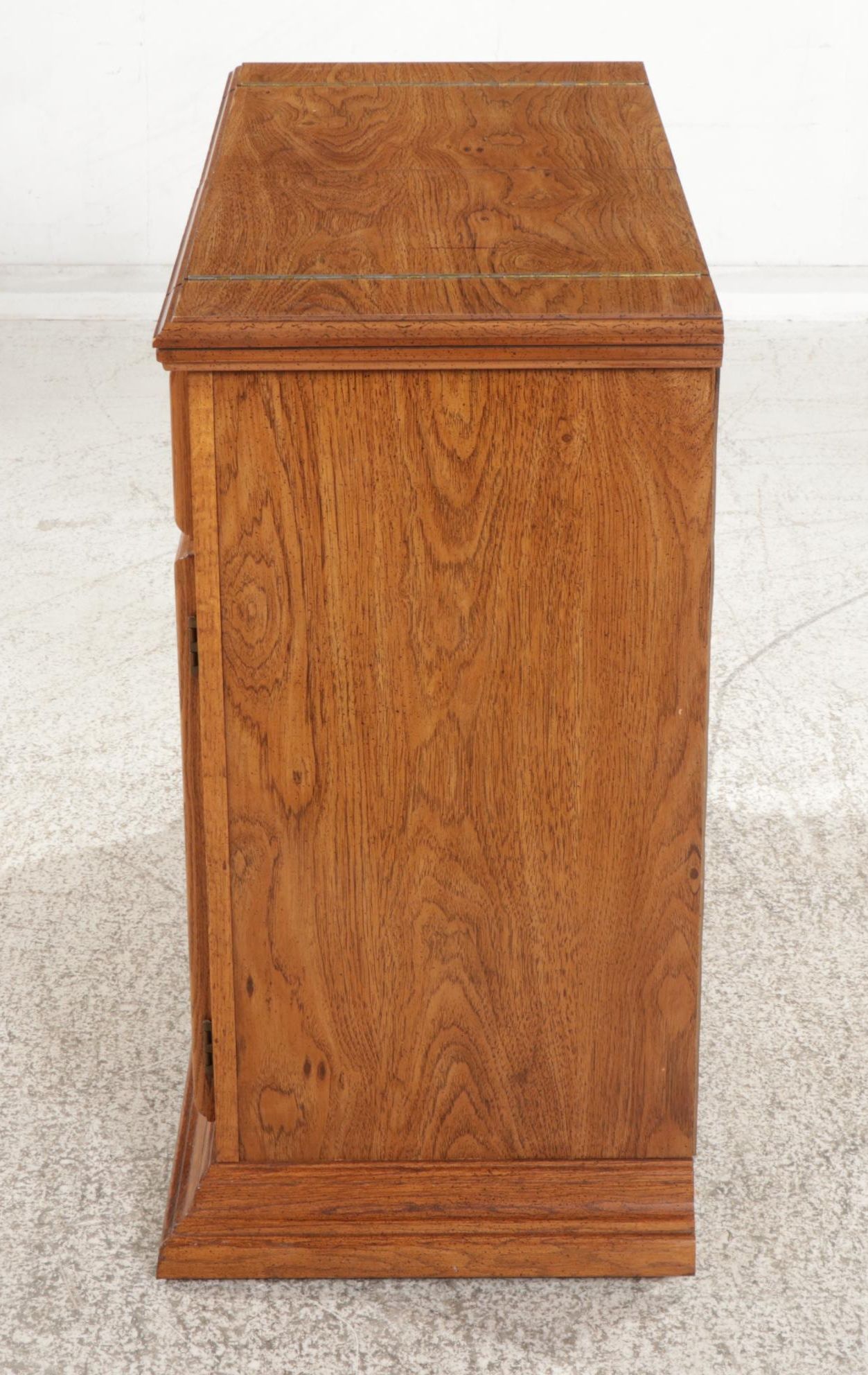 Broyhill Lenoir House Walnut Flip-Top Server, Late 20th Century