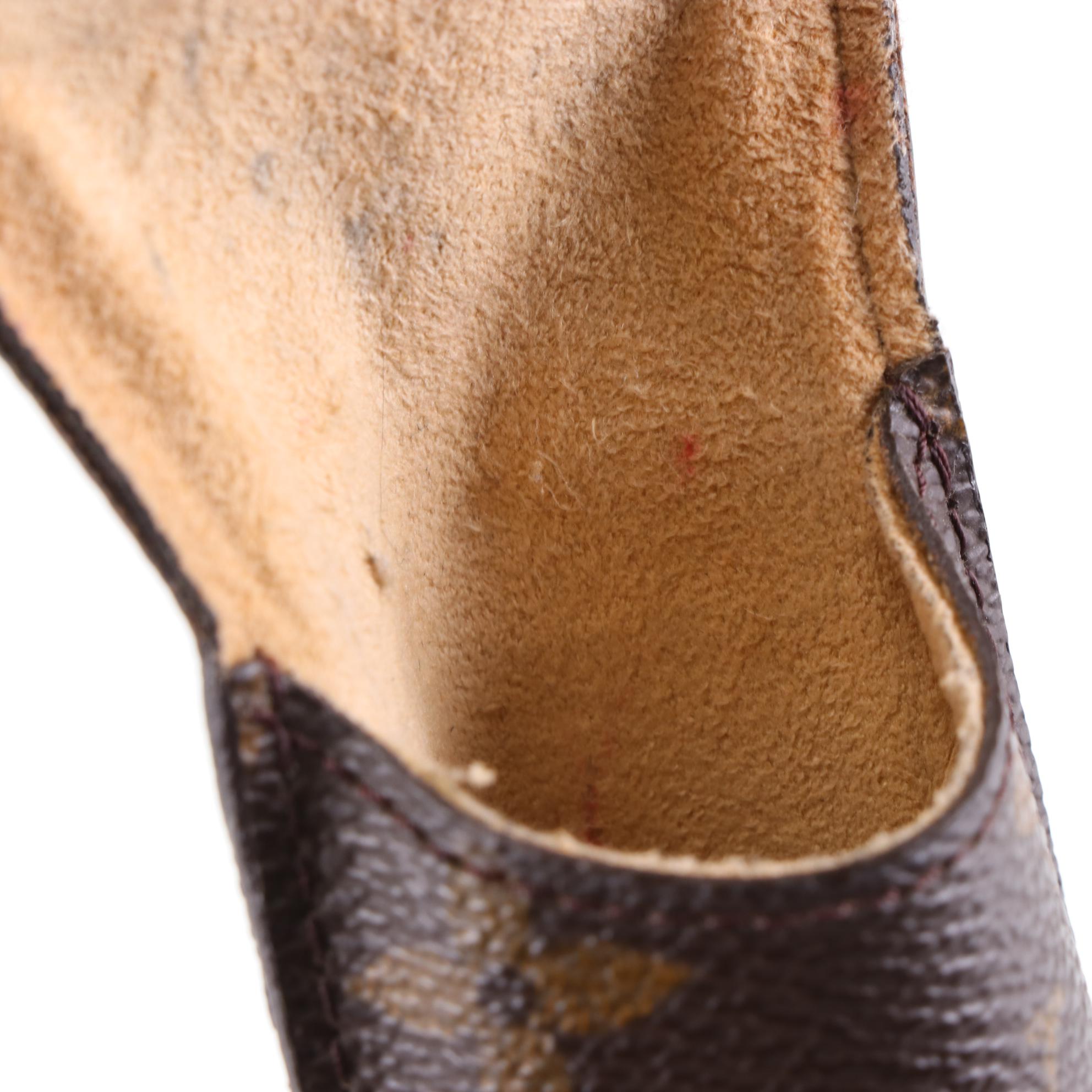 Louis Vuitton Etui à Lunettes Rabat in Monogram Canvas