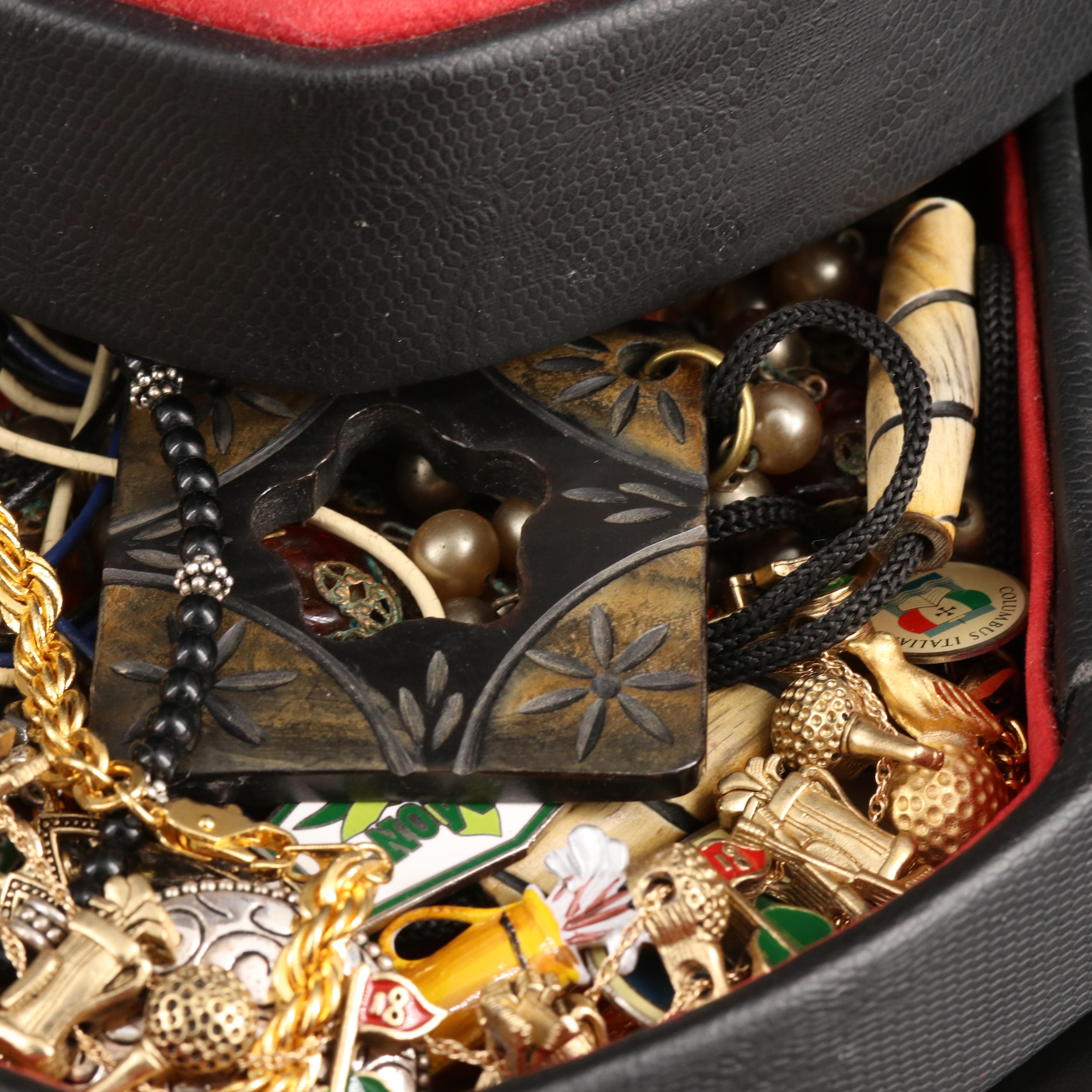 Uncommon Discoveries: Jewelry Collection