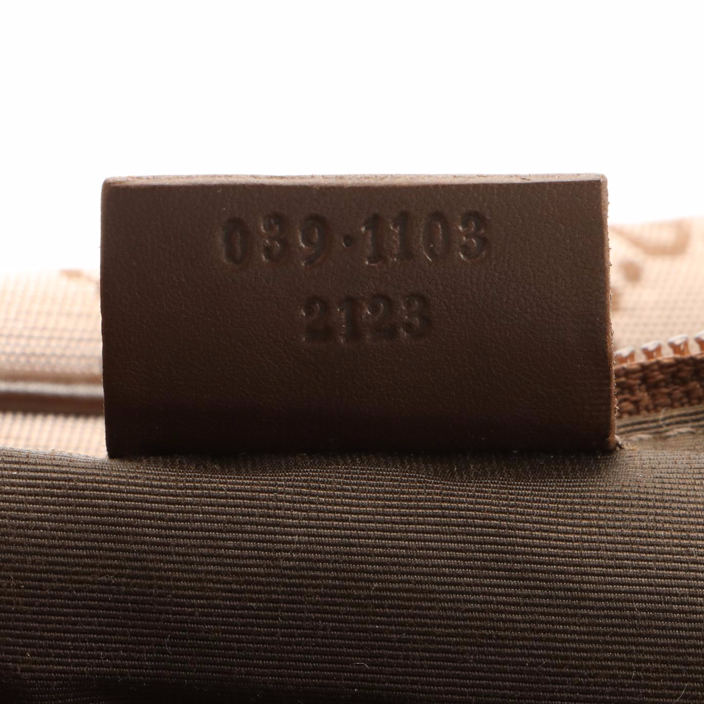 Gucci Boat Pochette in GG Canvas and Leather