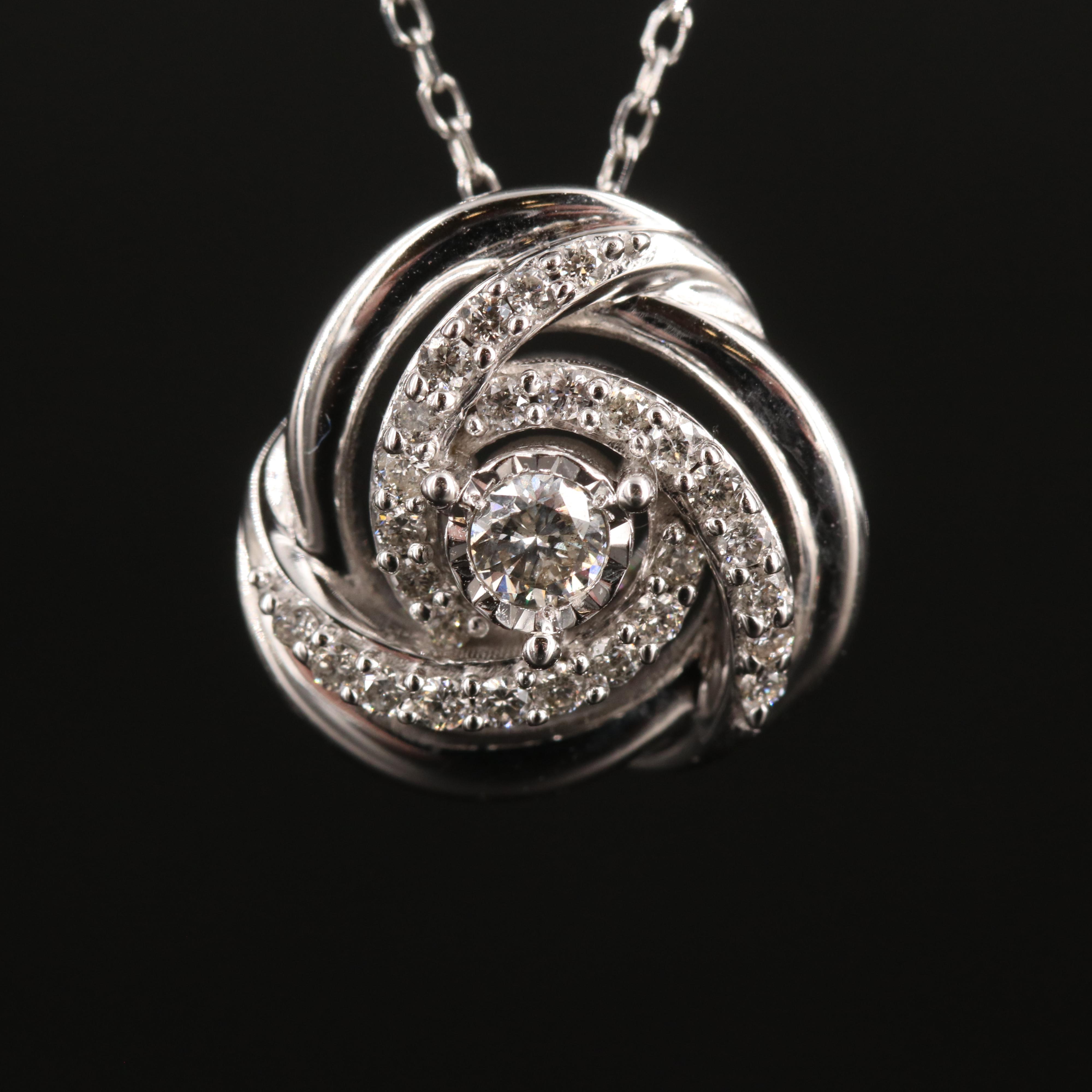 10K 0.26 CTW Diamond Pendant Necklace