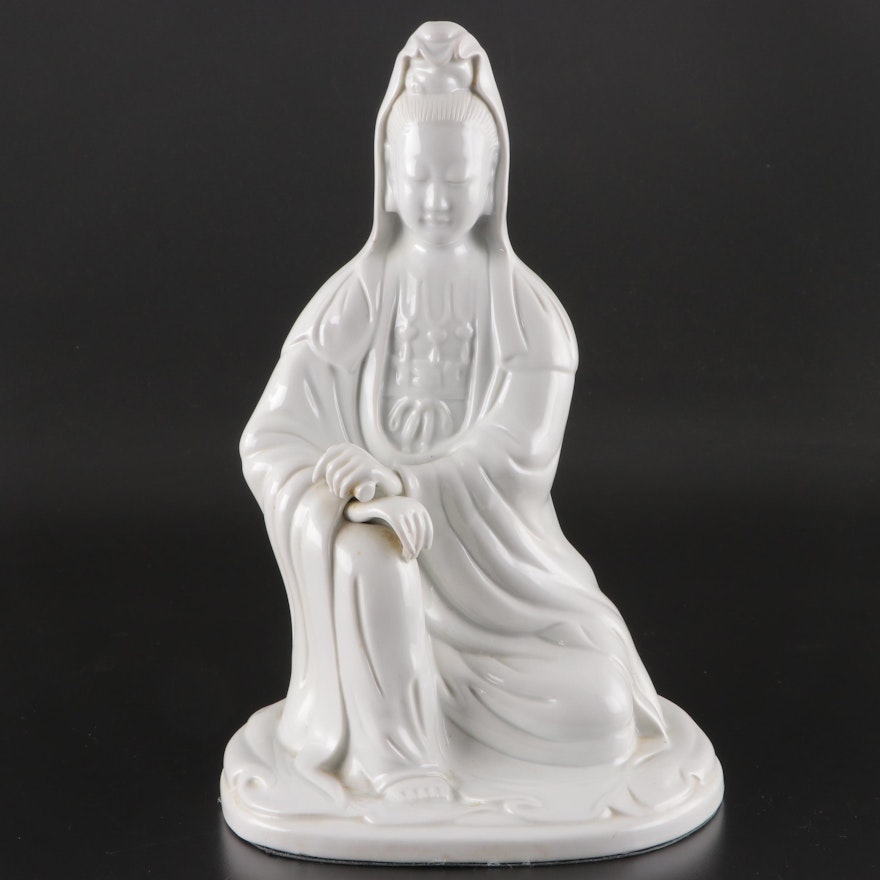 Chinese Porcelain Blanc de Chine Guanyin Figurine