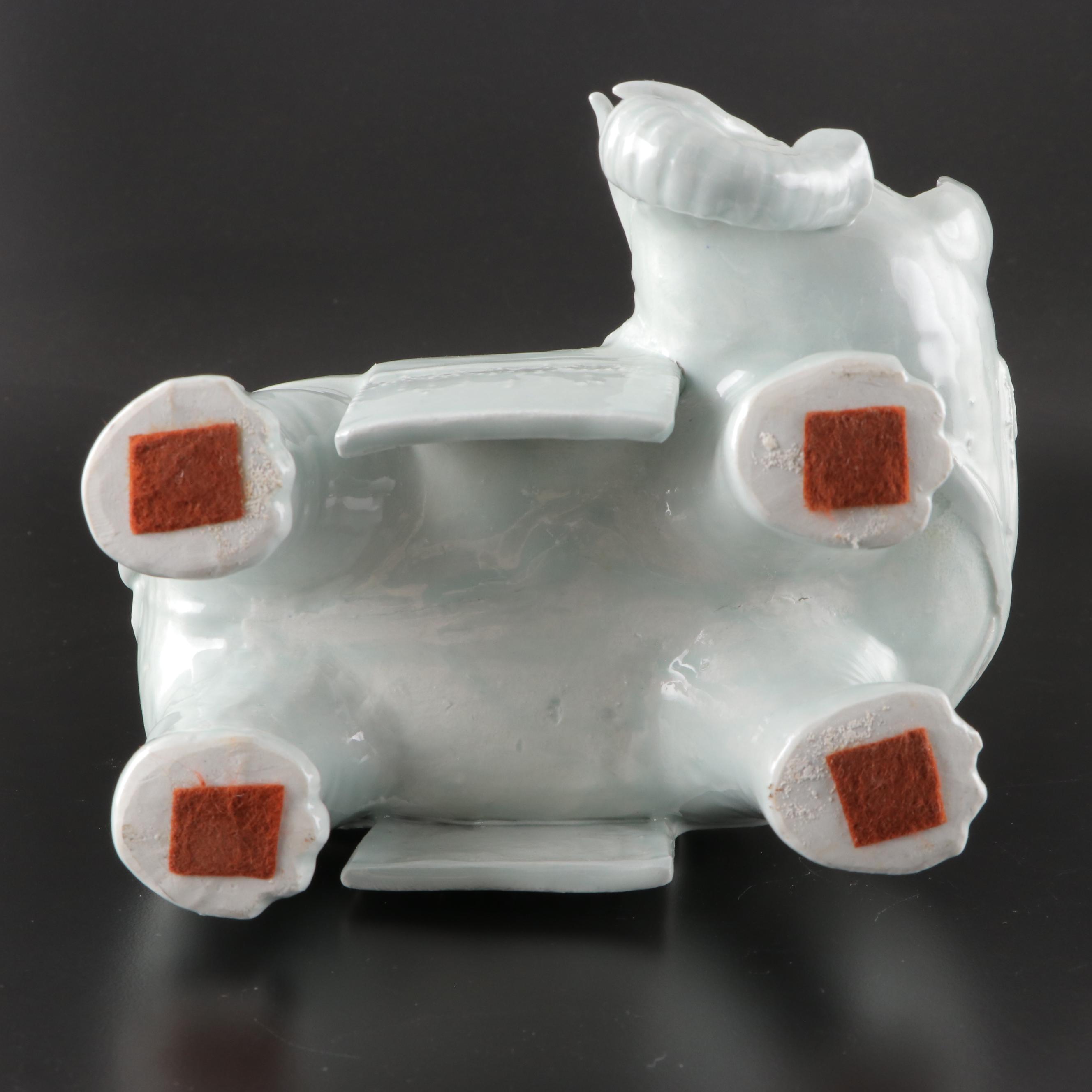 Chinese Porcelain Blanc de Chine Elephant Incense Burner