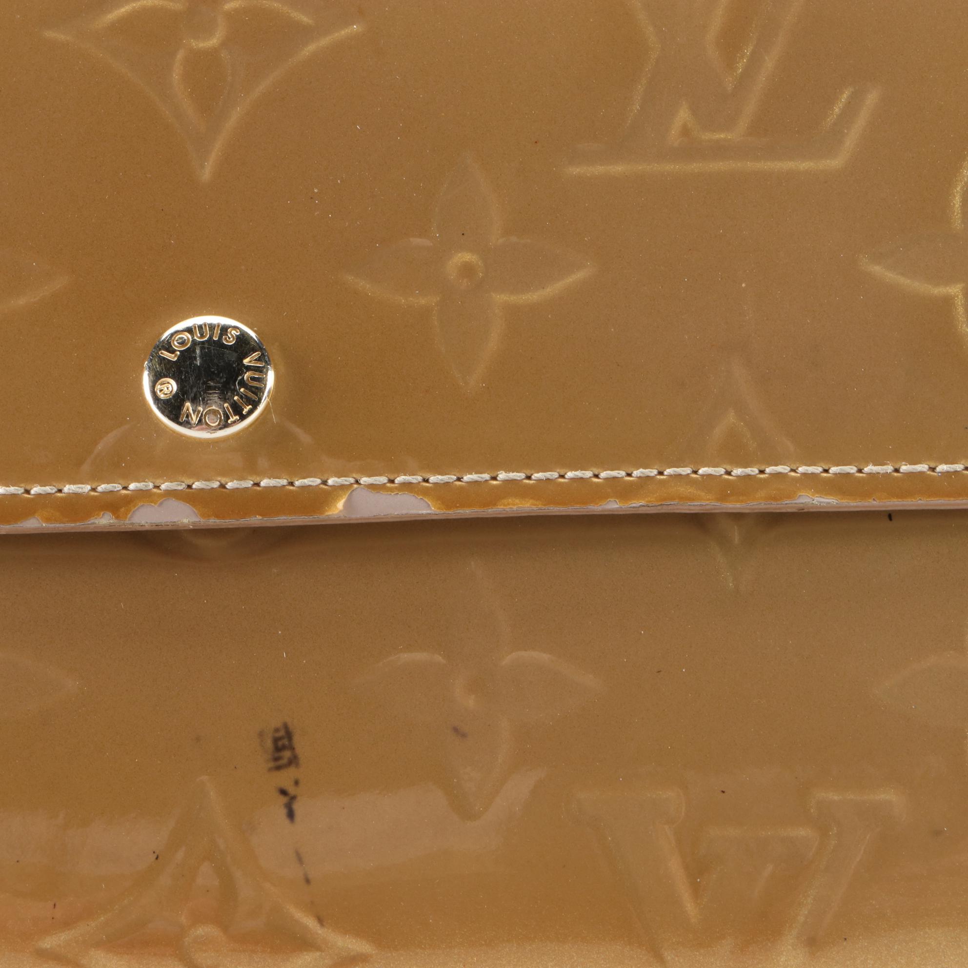 Louis Vuitton Portefeuille Sarah Wallet in Monogram Vernis