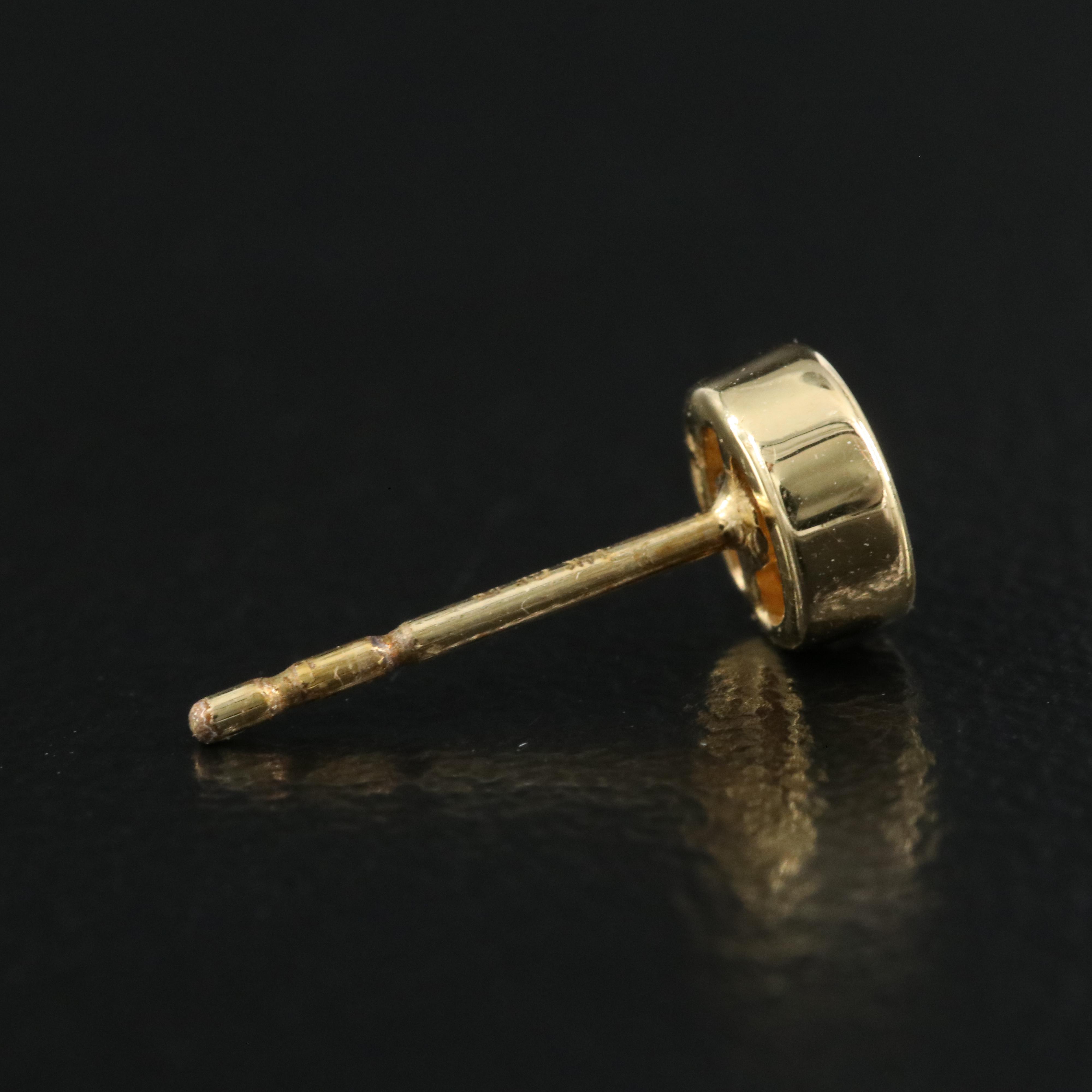 10K 0.11 CTW Diamond Stud Earrings