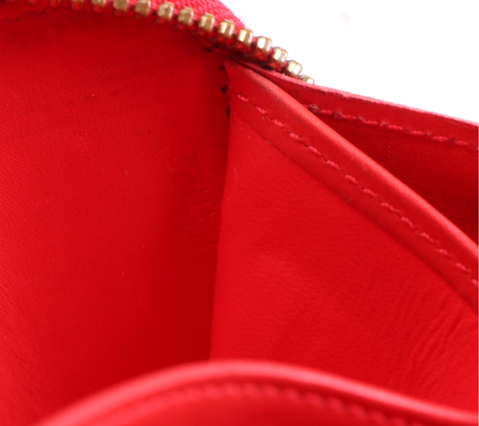 Louis Vuitton Zippy Wallet in Monogram Vernis Leather