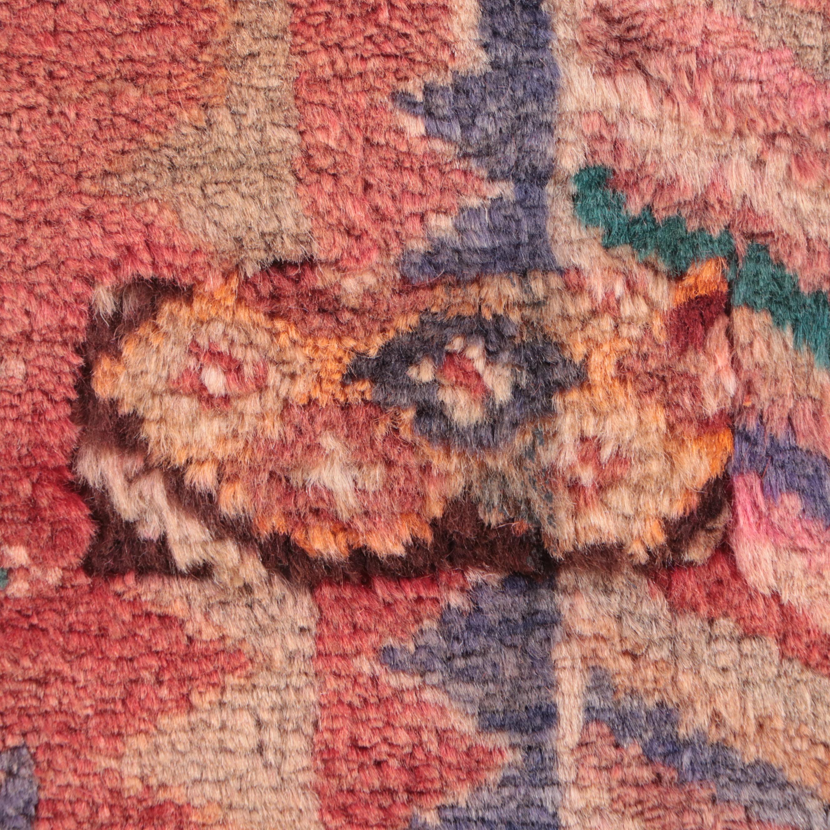 4'9 x 8'10 Hand-Knotted Persian Qashqai Area Rug