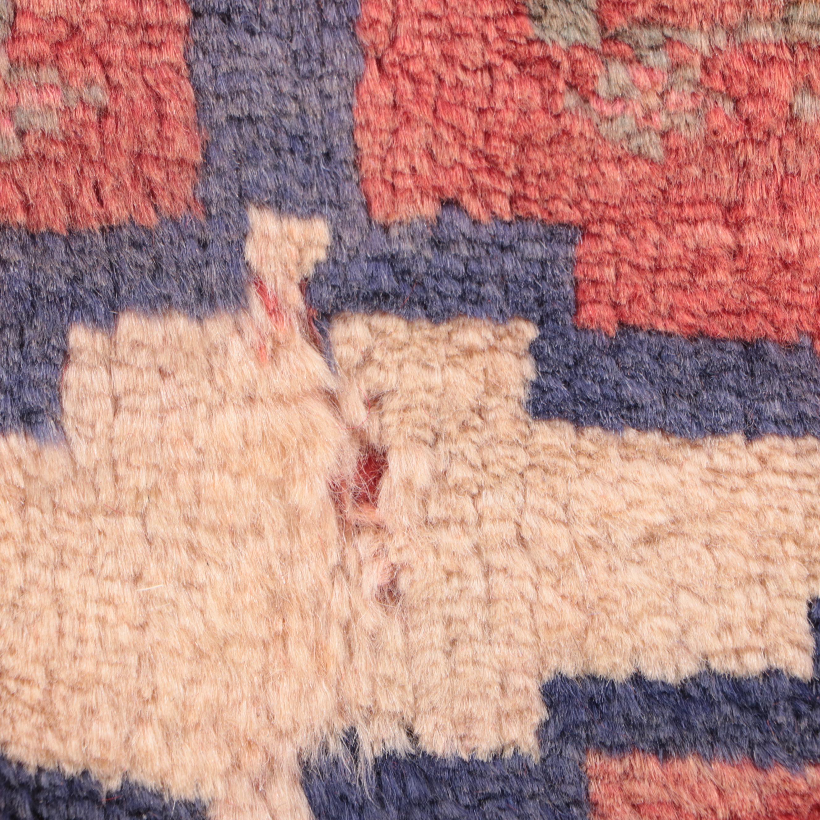 4'9 x 8'10 Hand-Knotted Persian Qashqai Area Rug