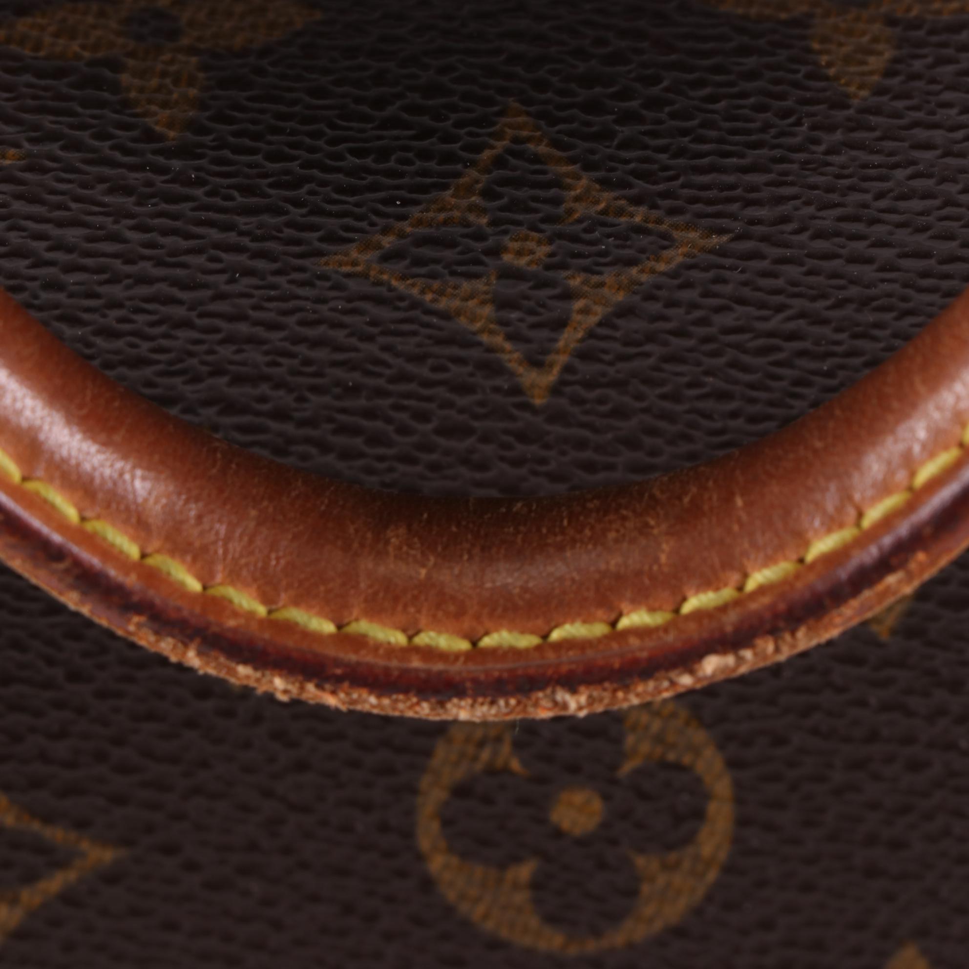 Louis Vuitton Deauville Bag in Monogram Canvas and Vachetta Leather
