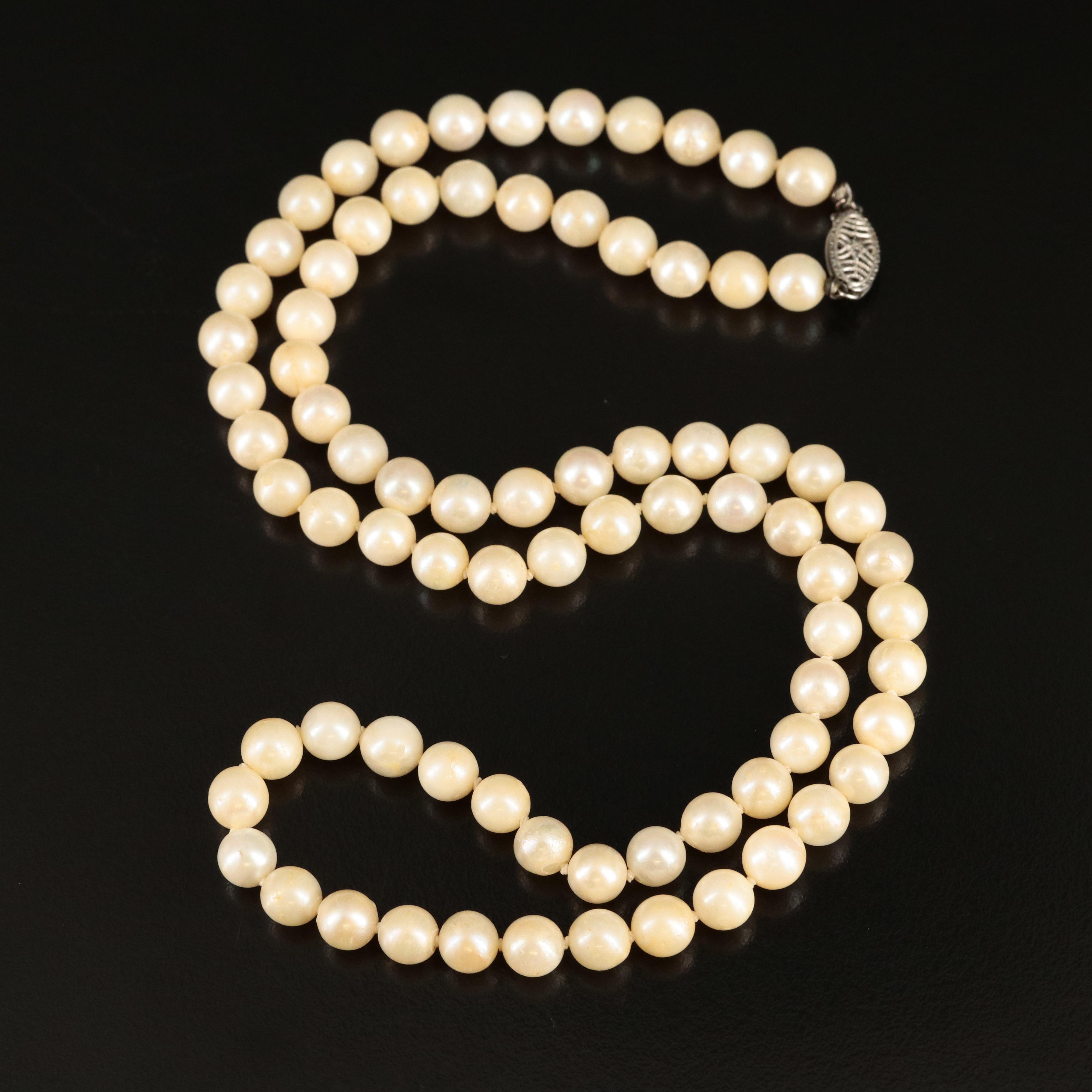 Pearl Necklace with 10K Clasp