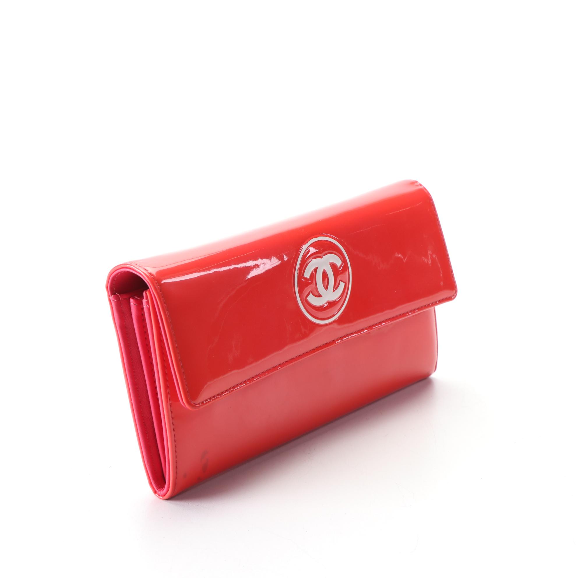 Chanel CC Long Flap Wallet in Patent Leather