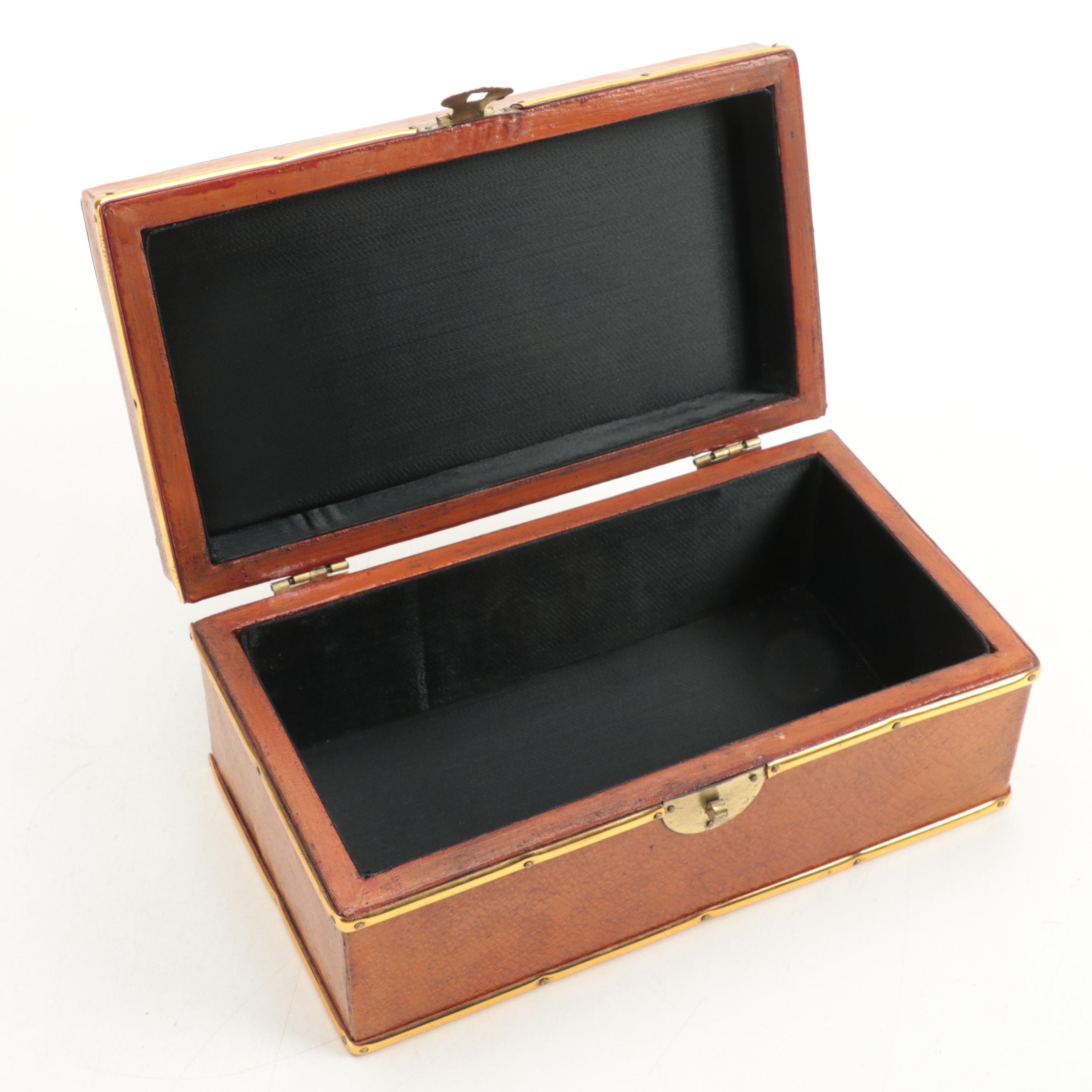 Neoclassical Style Wall Shelves with Decorative Box