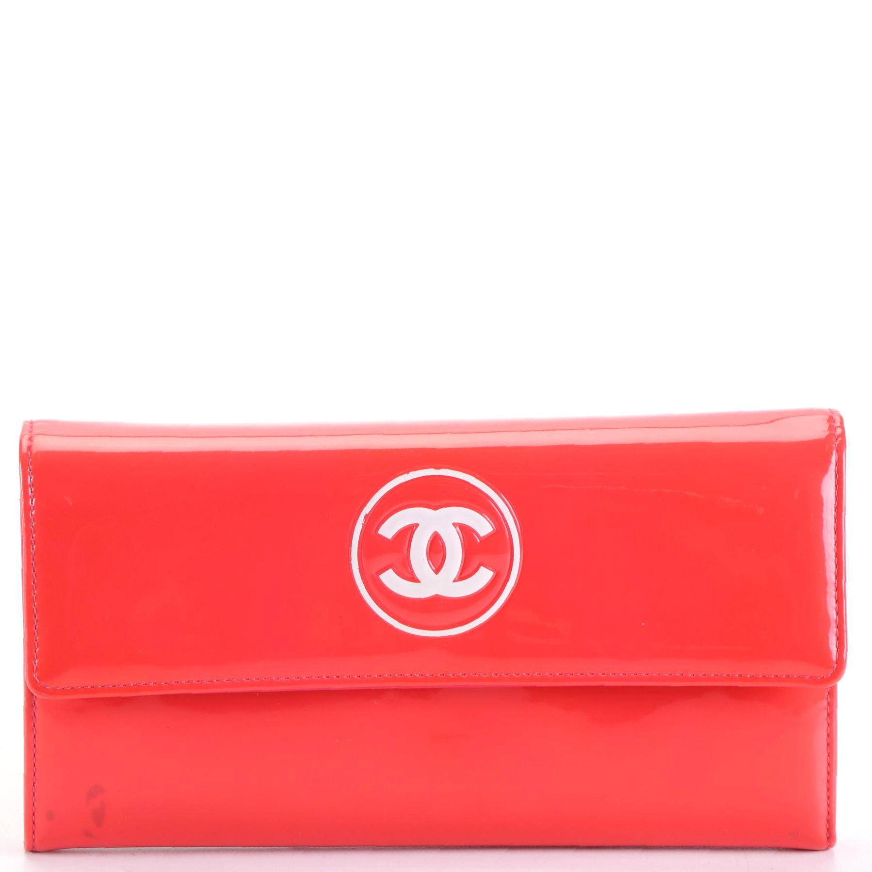 Chanel CC Long Flap Wallet in Patent Leather