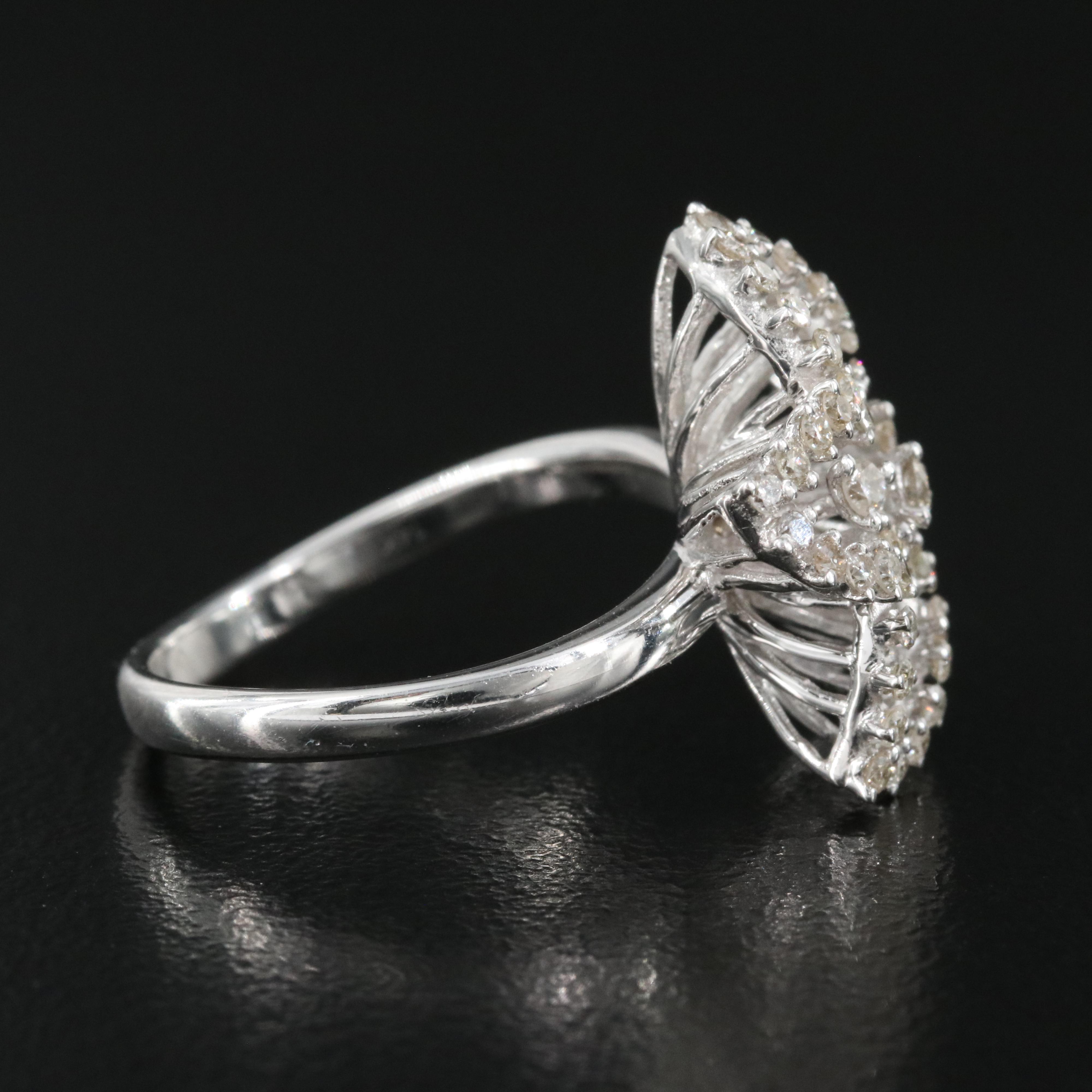 14K 0.71 CTW Diamond Star Ring